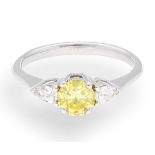 18Carat White Fancy Yellow Diamond (0.55CT) Solitaire With Pear Accents (Size M)