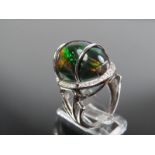 Stunning Vintage 18ct Gold 20ct Black Opal & Diamond Ring