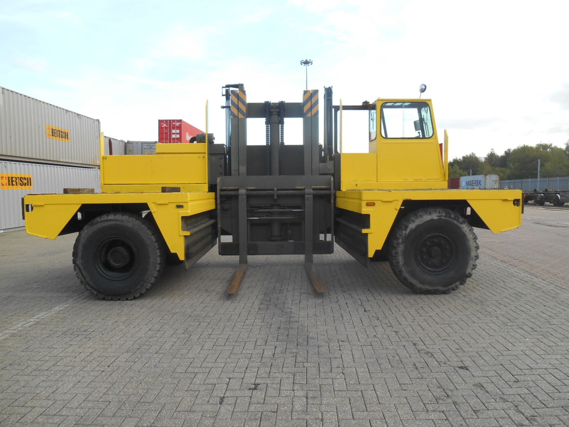 Boss 1215 Side Loader 1994 - Image 4 of 15