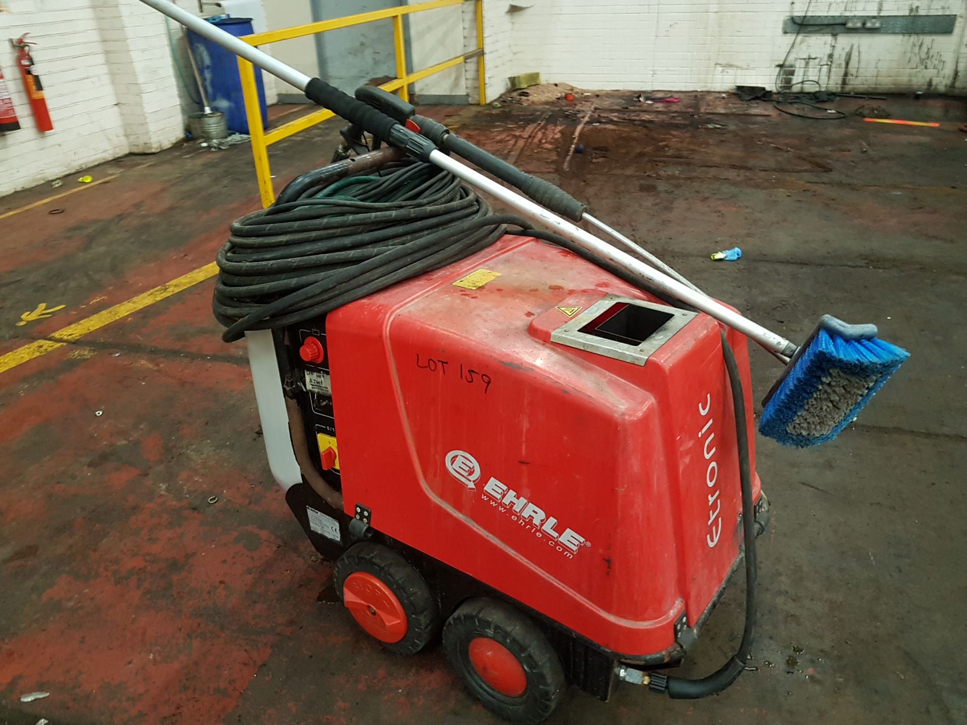 EHRLE Power Washer with extra long hose and Brush