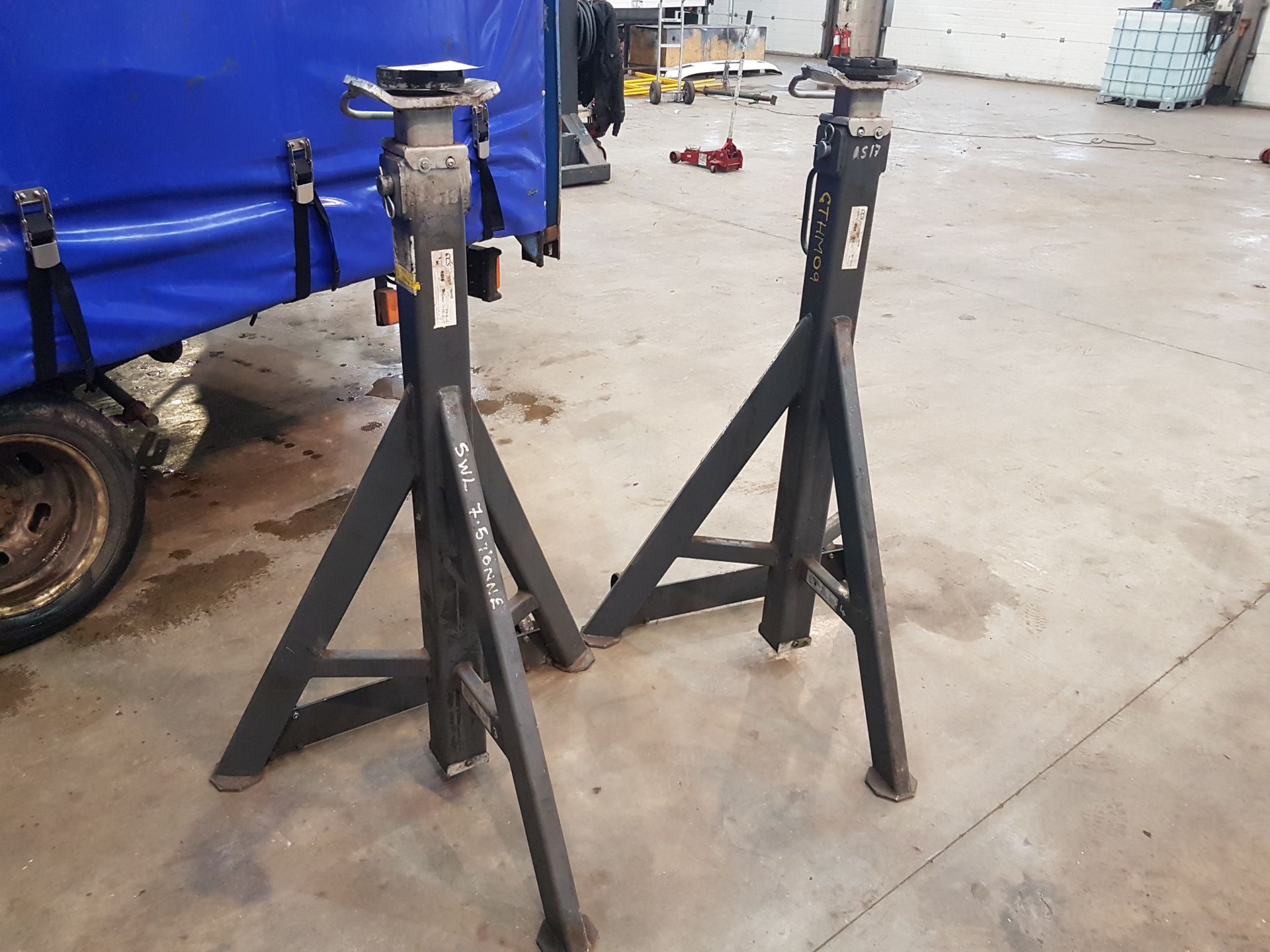2 x Large 5 Ton Axle stands