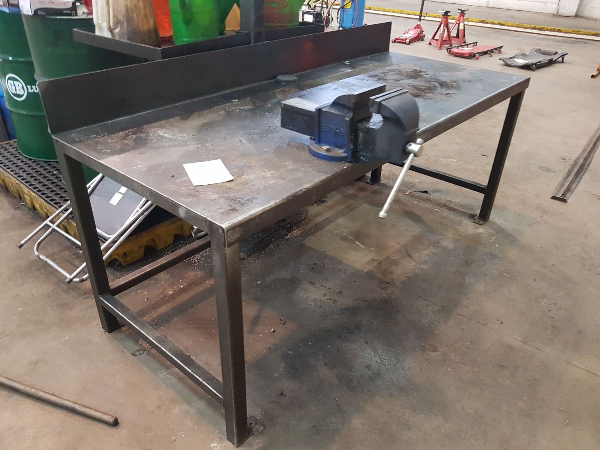 Steel Work Bench with Vice