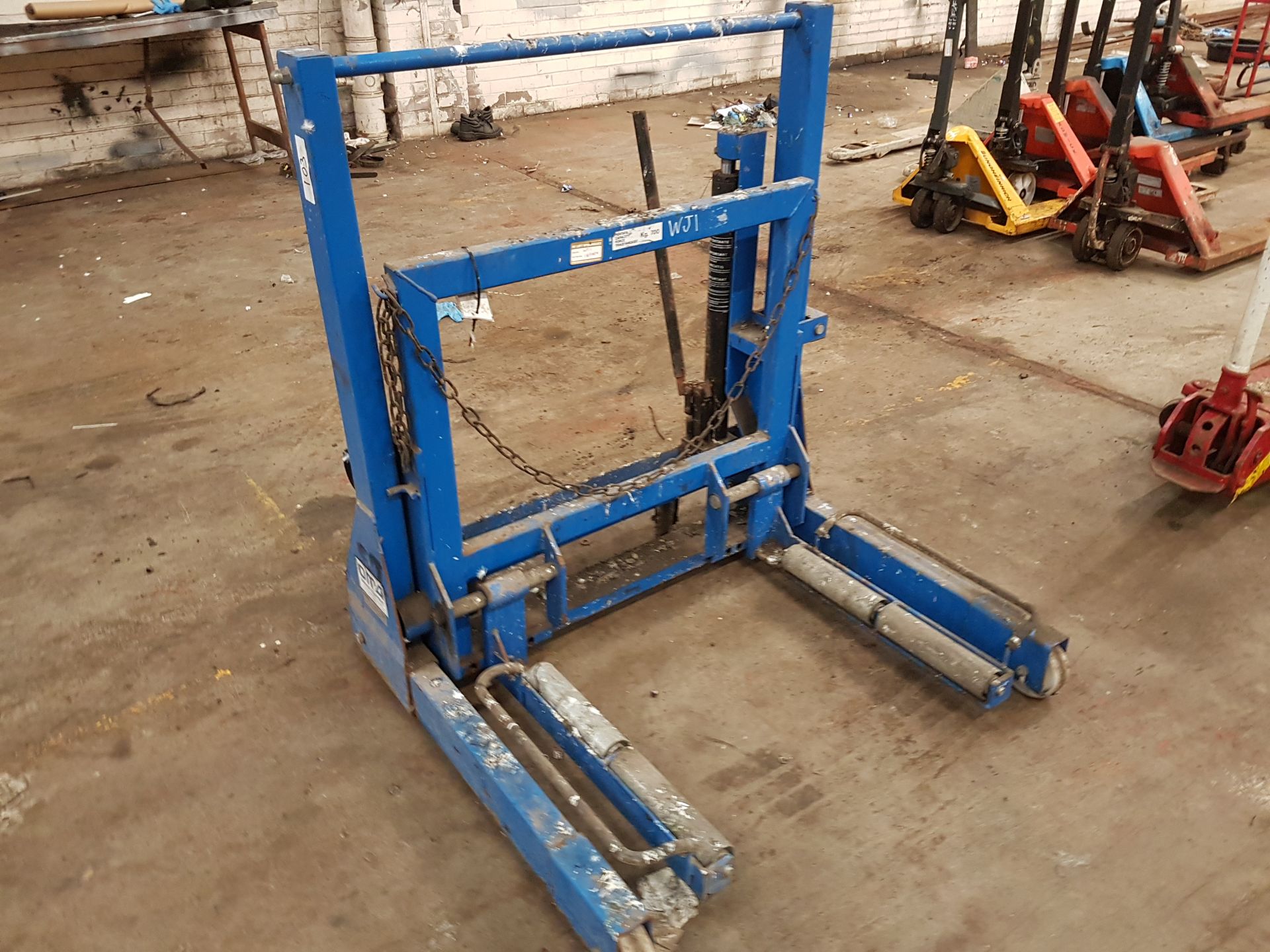 HGV Wheel Lifter