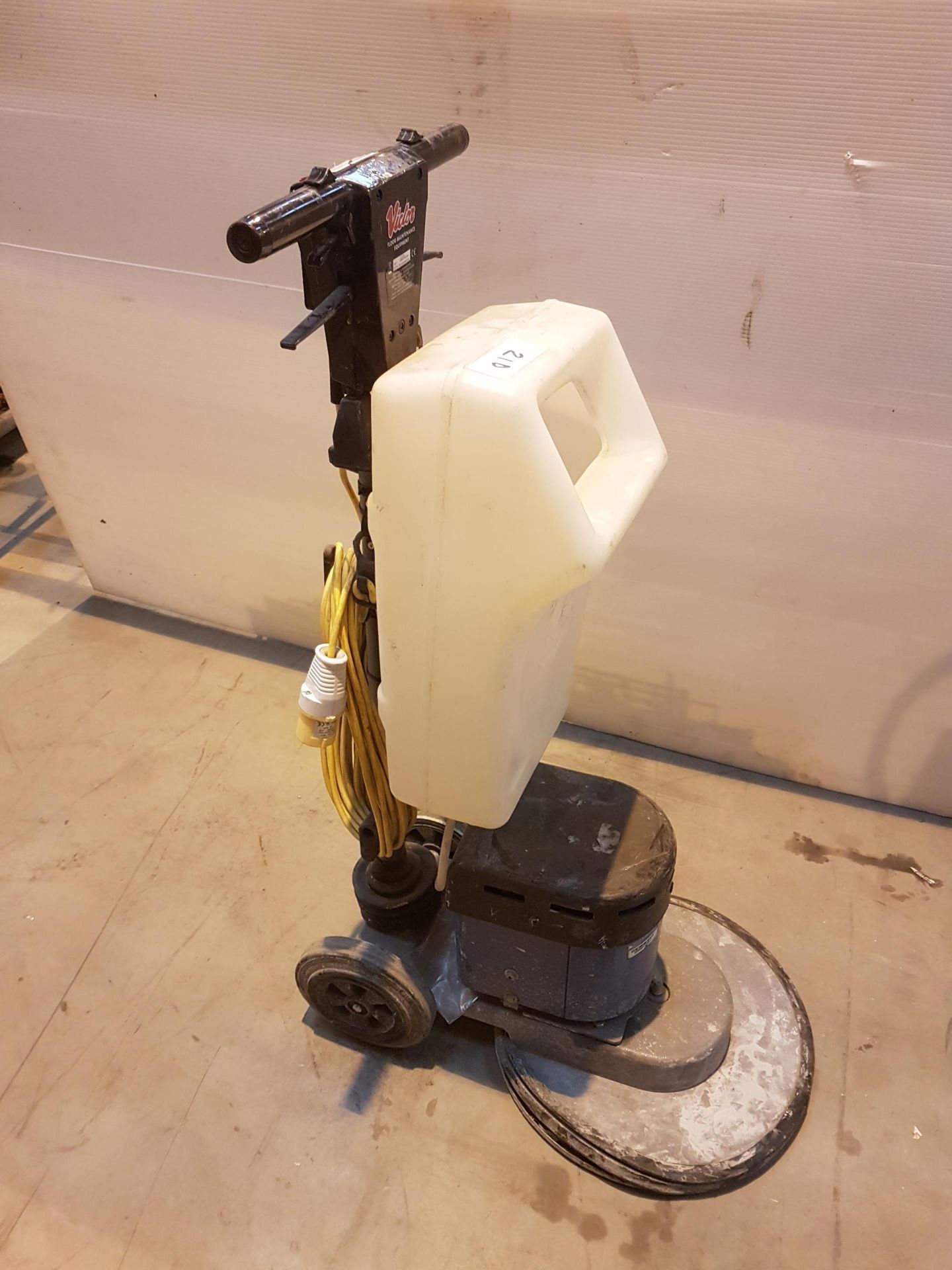 Victor 110v Floor polisher