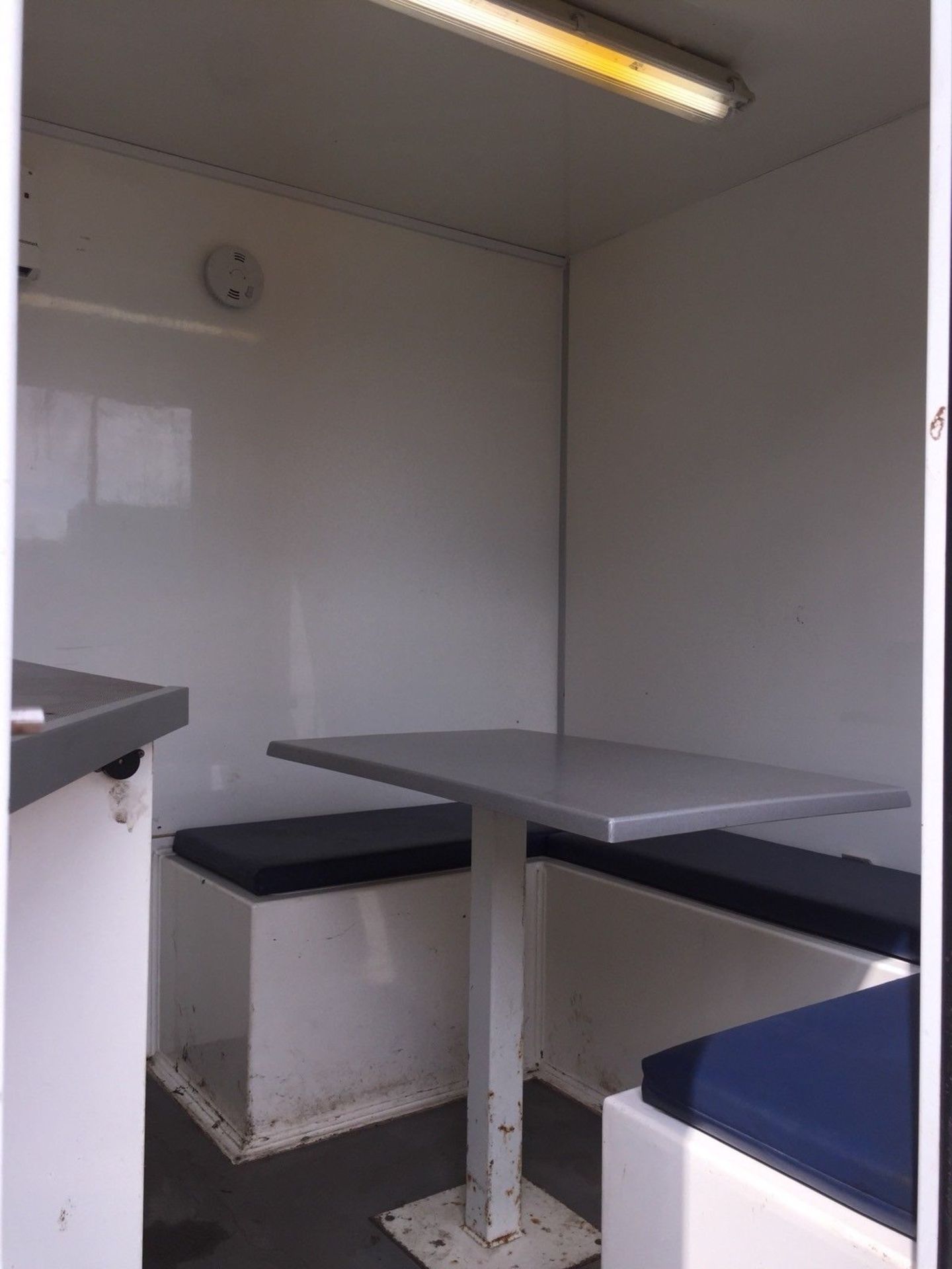 Welfare Unit Towable AJC Canteen Dry Room Toilet Generator Anti Vandal Steel - Image 3 of 12