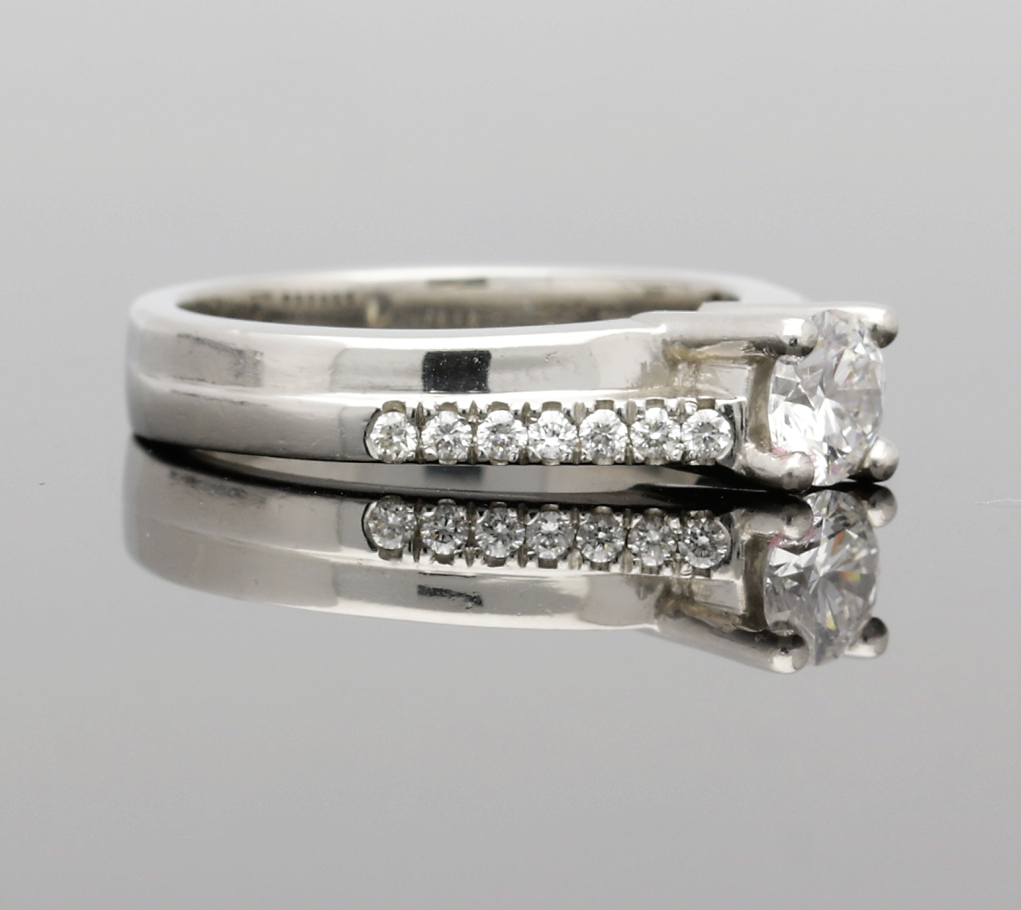 Platinum Diamond Solitaire & Diamond Shoulders Ring .37cts - Image 4 of 6