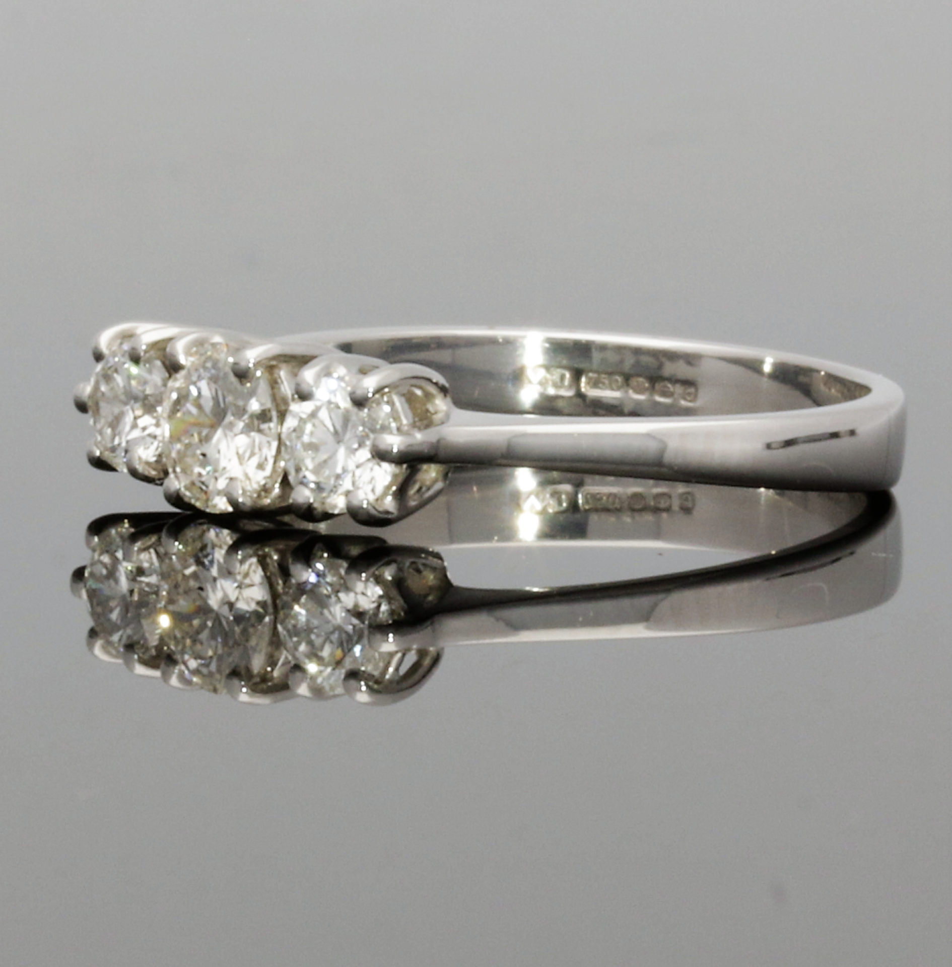 18ct White Gold 3 Stone Diamond Ring .69cts - Image 2 of 7