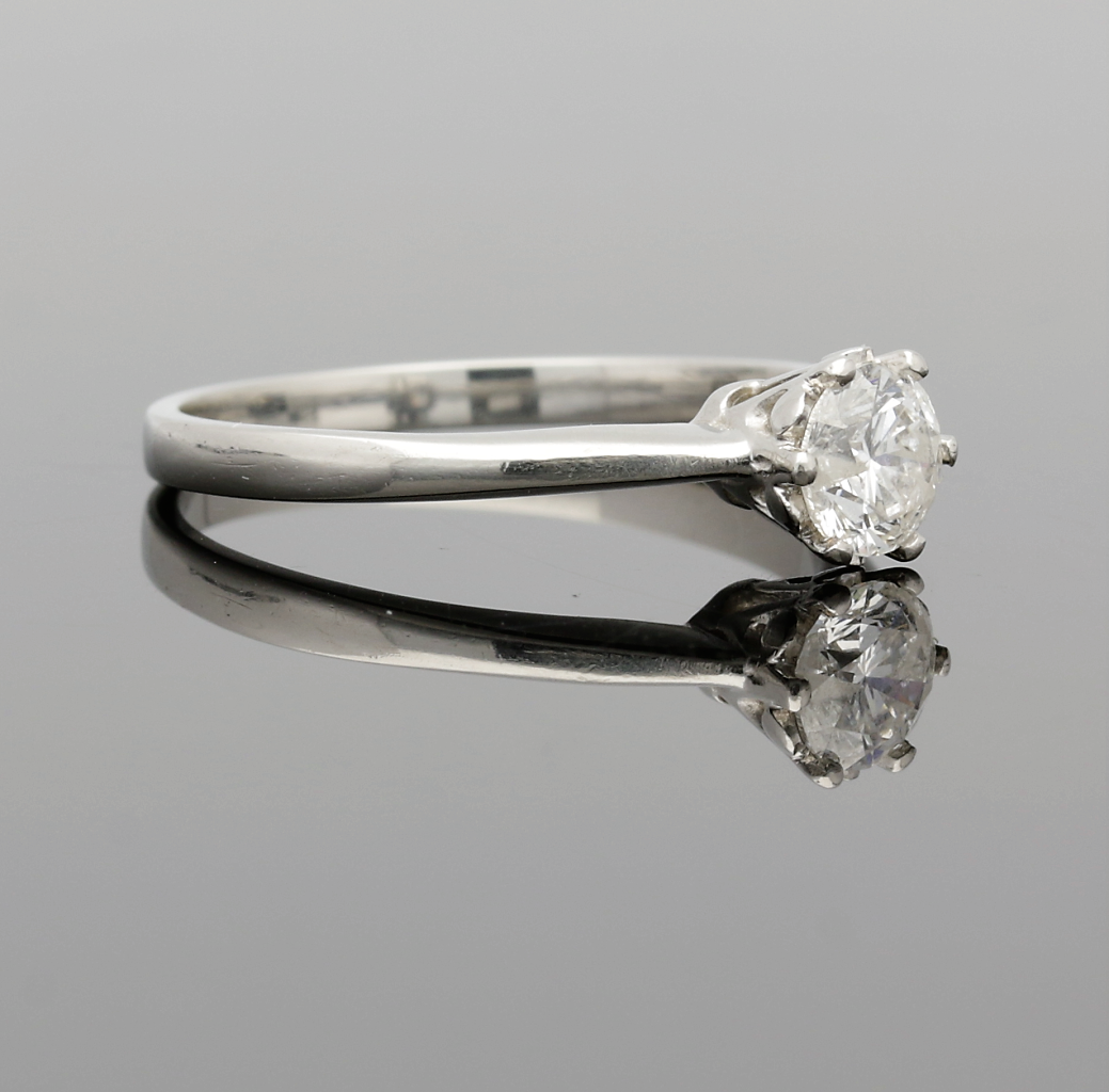 Platinum Diamond Solitaire Ring .50cts - Image 4 of 6