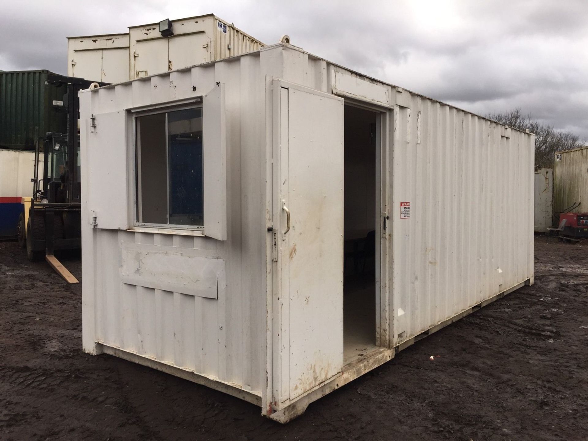 Site Office Cabin Welfare Container 20ft x 8ft Portable Steel Building