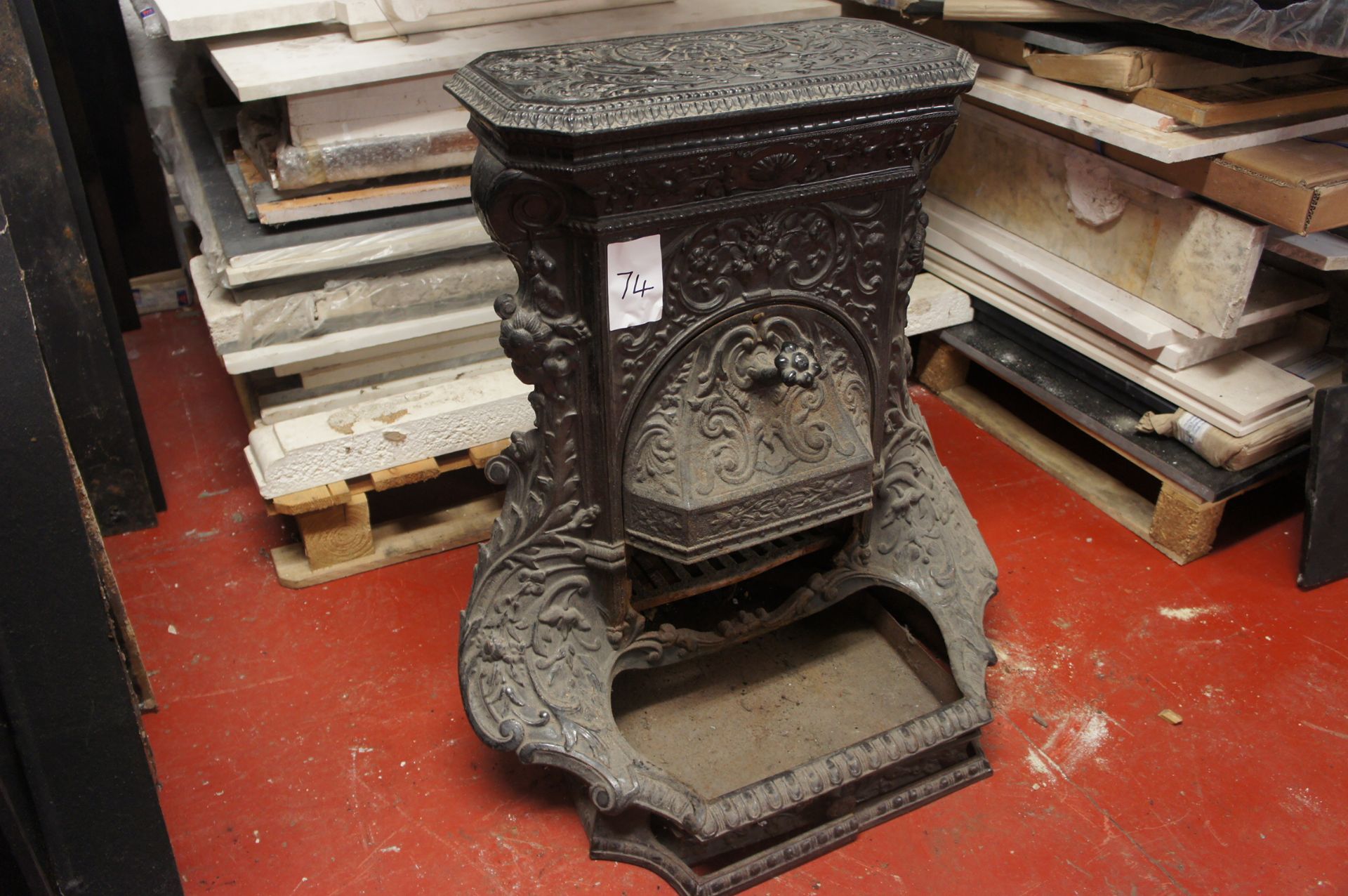 Ornate wood burner - Image 2 of 3