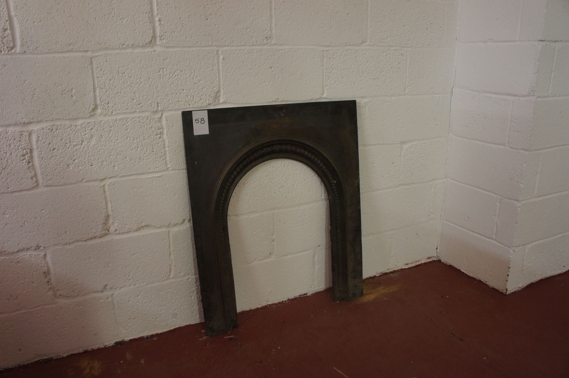 Cast iron fireplace insert - Image 2 of 2