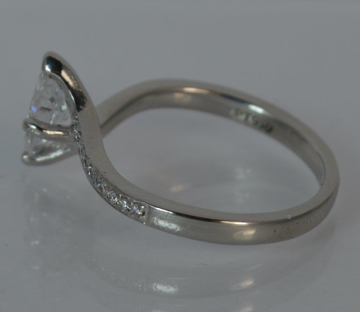 Natural Diamond and Platinum Ring - Image 4 of 11