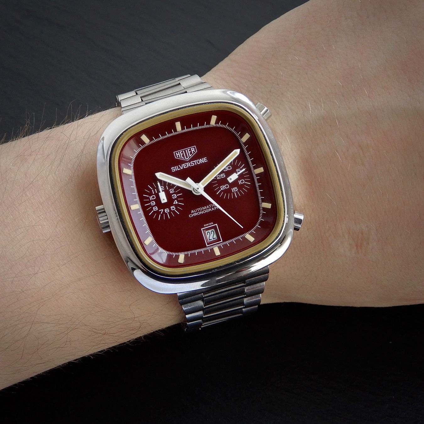 HEUER Silverstone Vintgae 1974 RED Maroon Gloss Dial Watch - Image 10 of 11