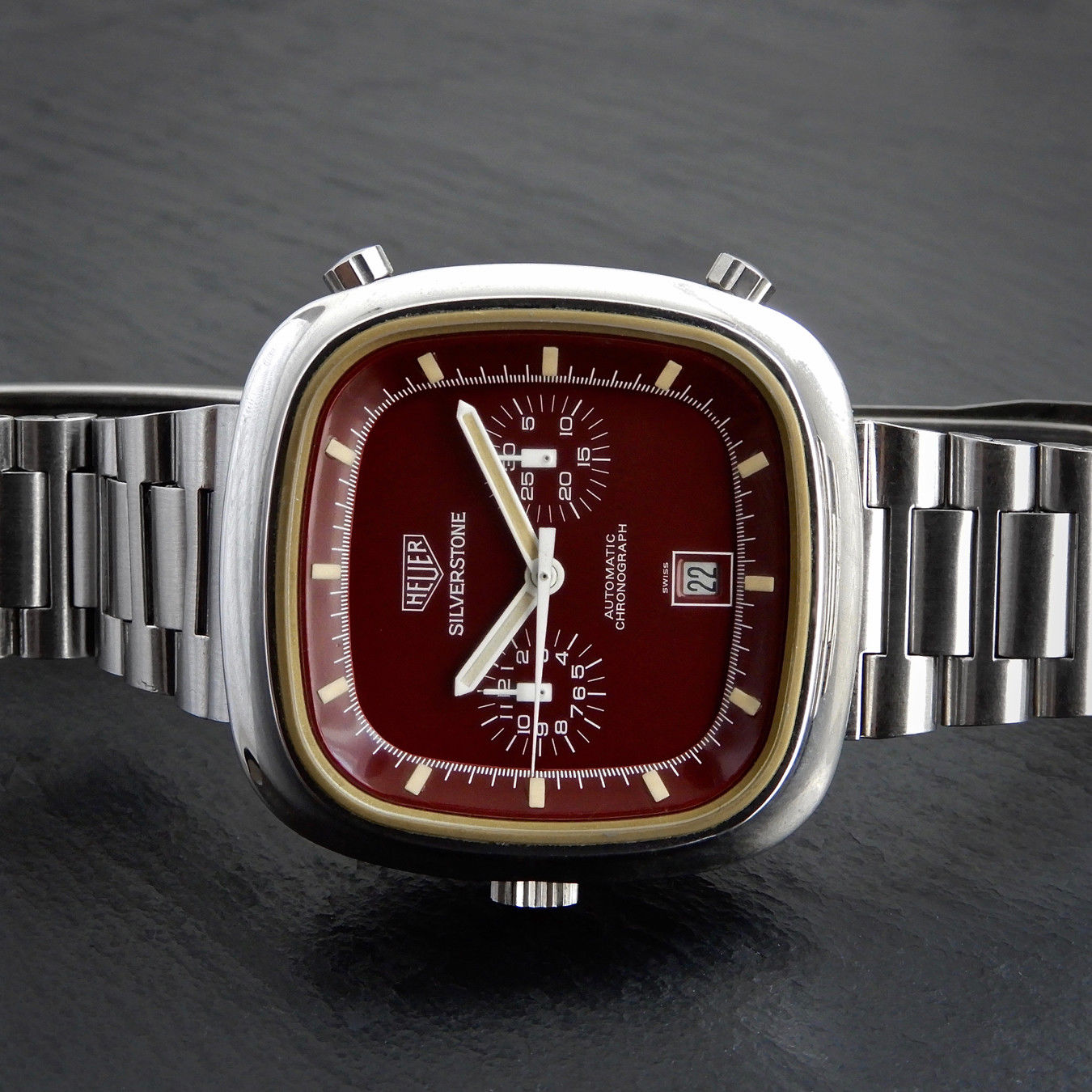 HEUER Silverstone Vintgae 1974 RED Maroon Gloss Dial Watch - Image 3 of 11