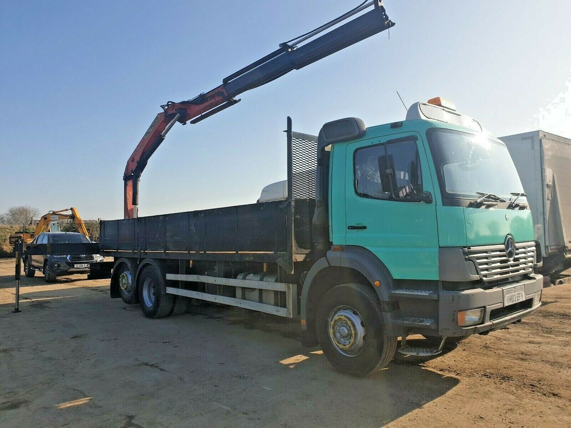 LOT WITHDRAWN | Mercedes axor 2528 hiab lorry 2003 6x2 rear mounted palfinger remote crane