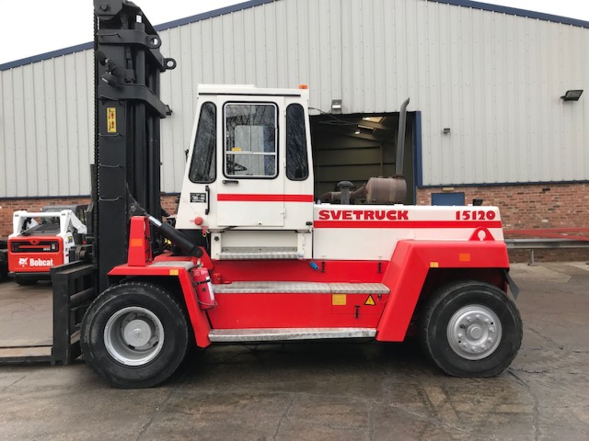 SVE 15120 15 Tonne Diesel Forklift - Image 4 of 7