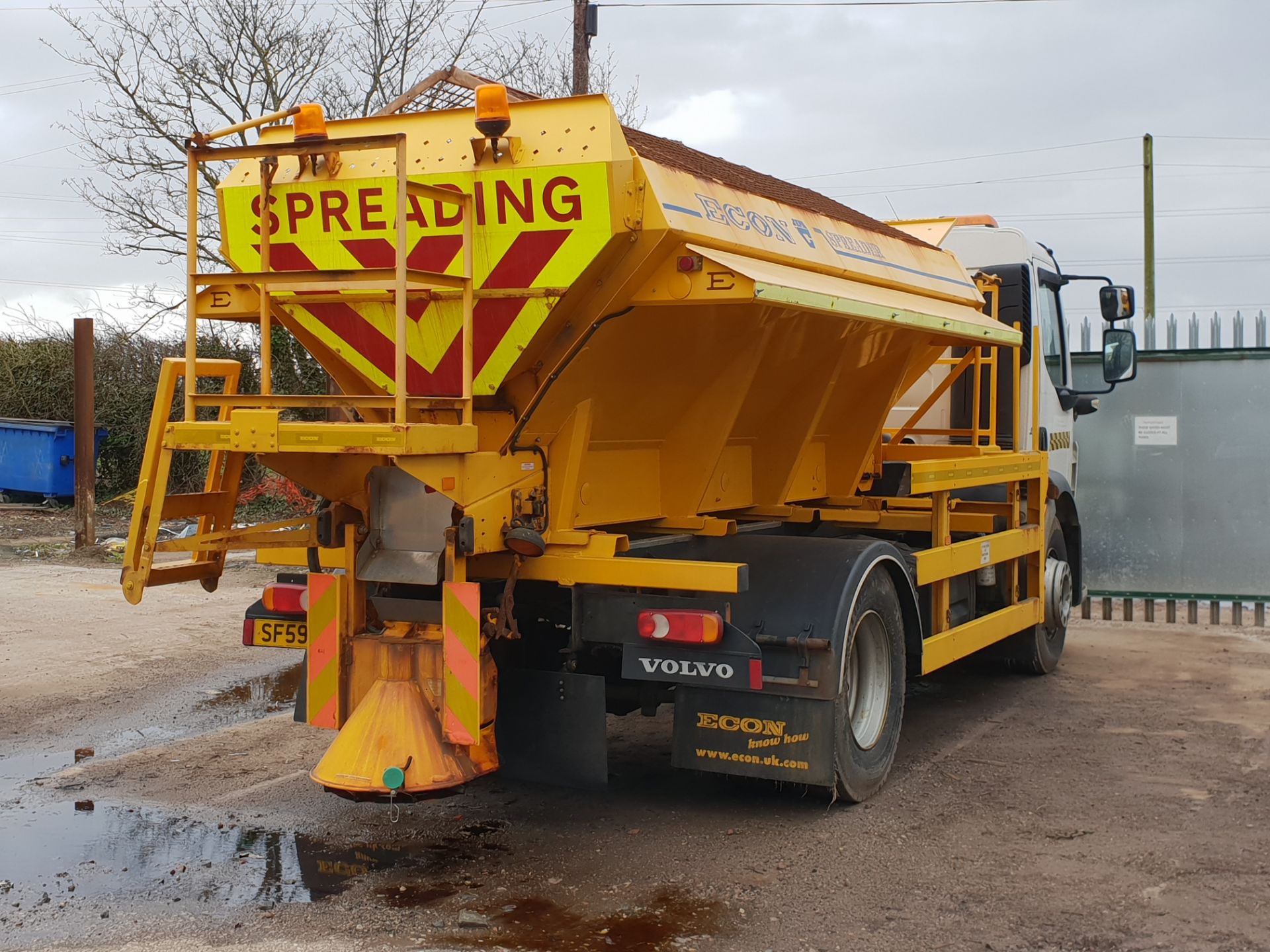 2009 Volvo FL240 Gritter / Snow Plough - Image 8 of 9