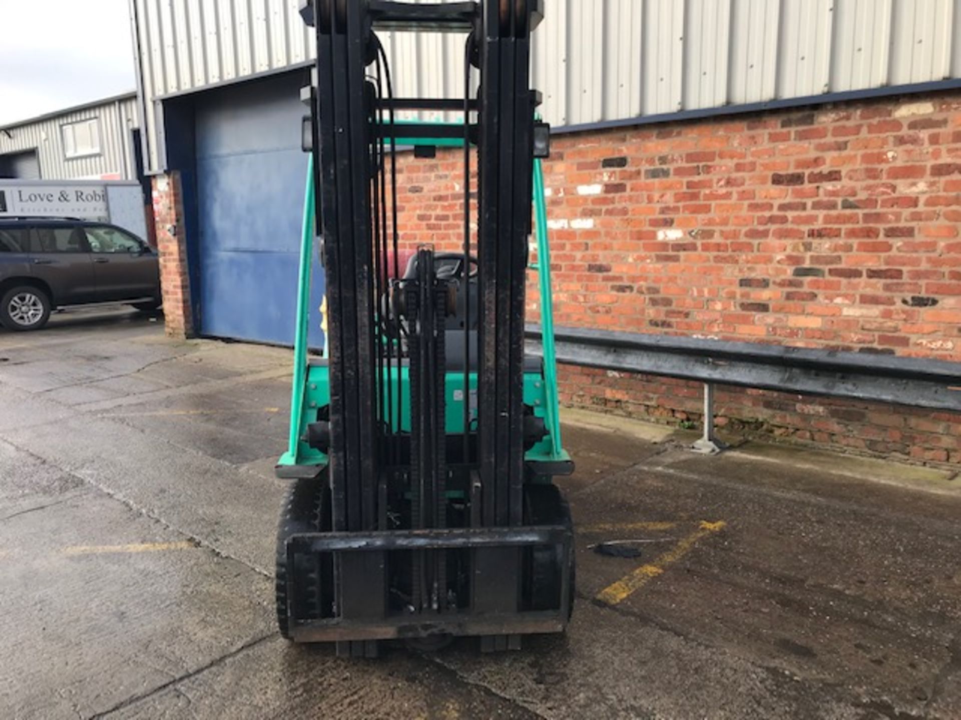 Mitsubishi FG20N 2 Tonne LPG Forklift - Image 3 of 5