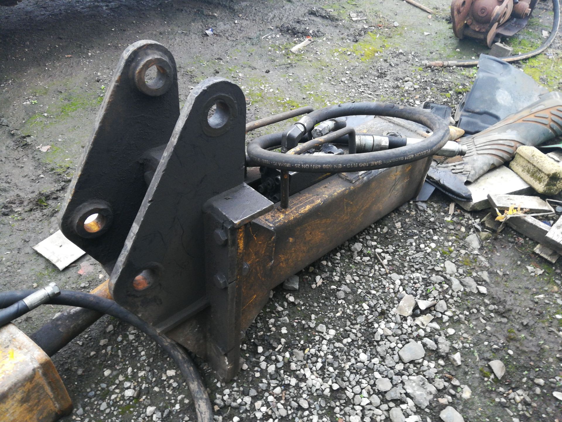 Breaker to suit JCB 3CX