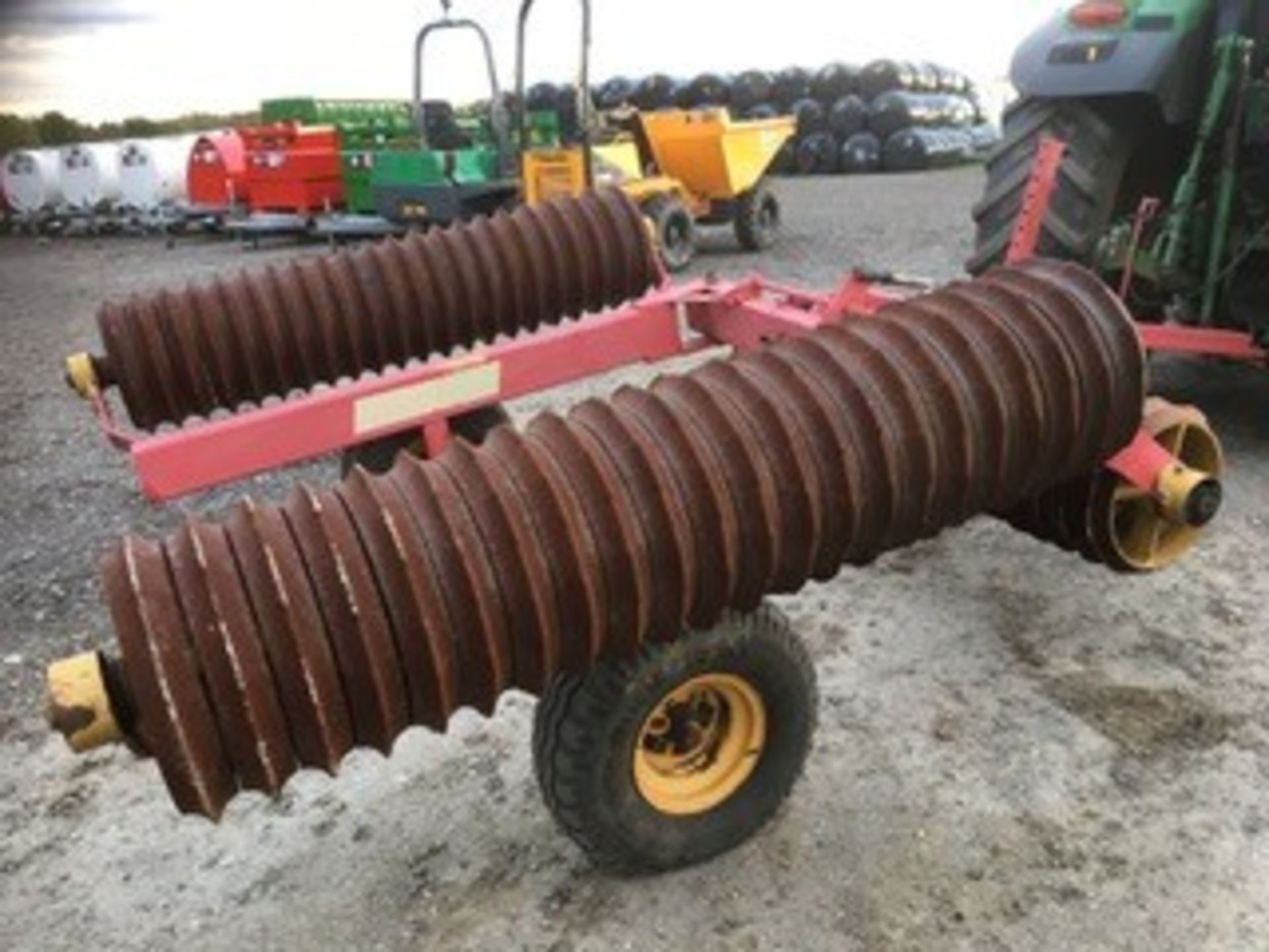 Vaderstad 6.2m Hydraulic Folding Rolls