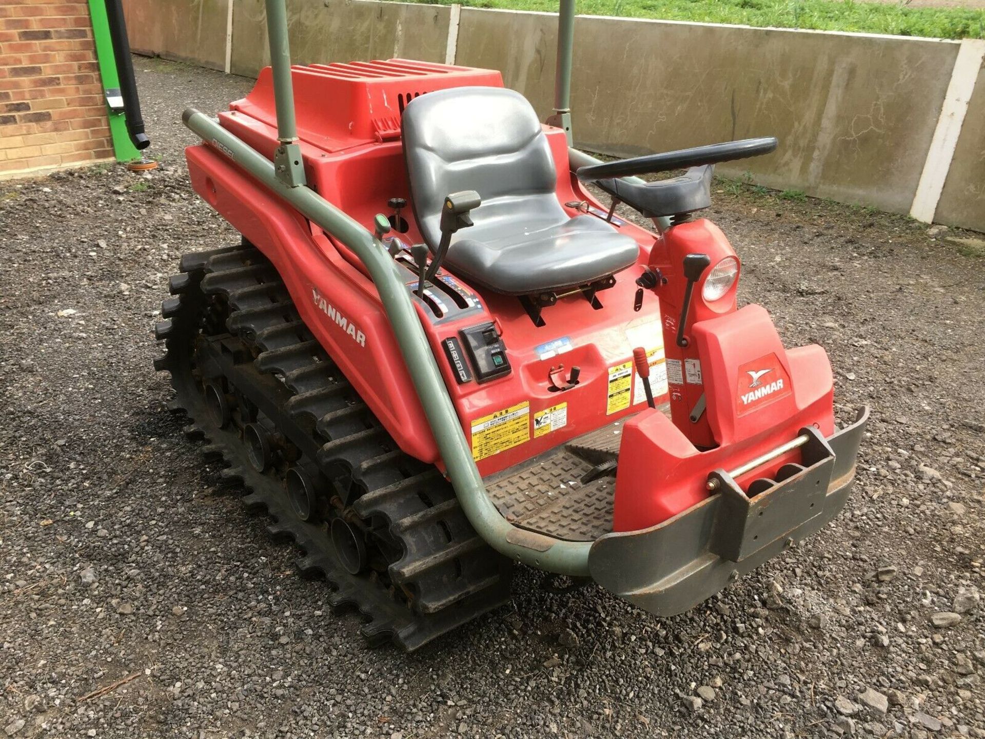 Yanmar YC18 Compact Tracked Tractor. - Image 3 of 9