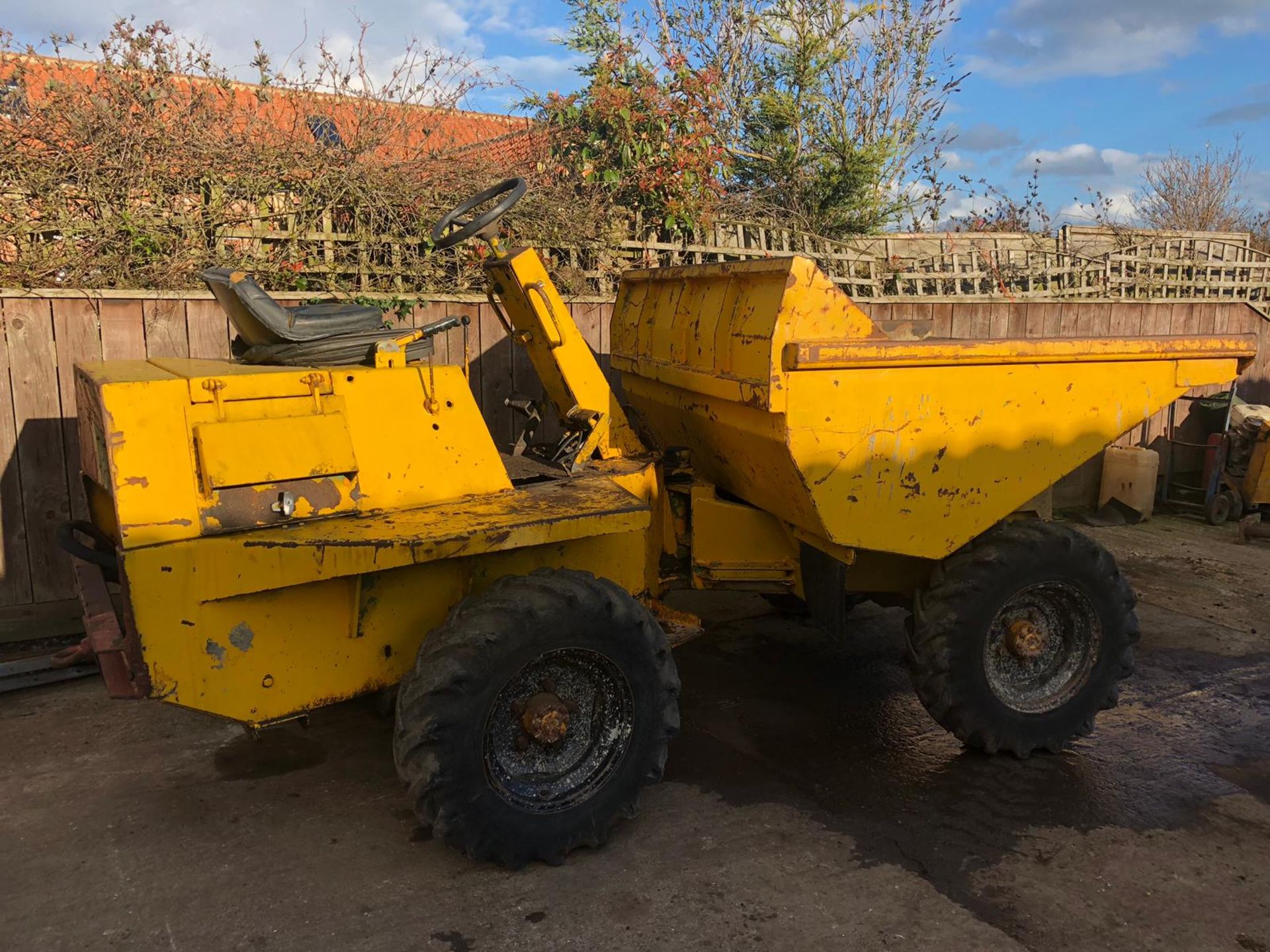 Benford 2500 Dumper - Image 2 of 2