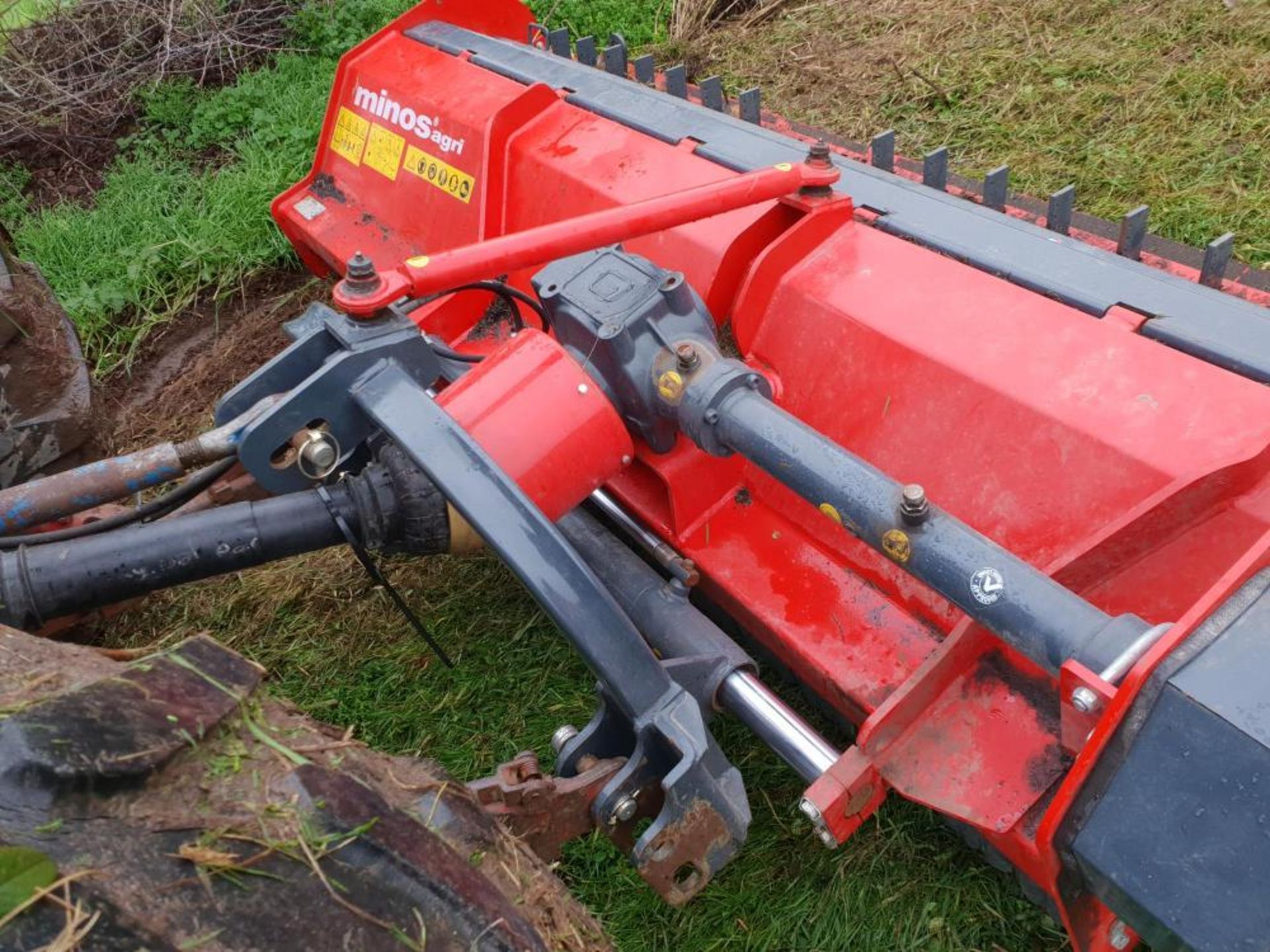 8ft Flail Mower Topper With Side Shift - Image 7 of 7