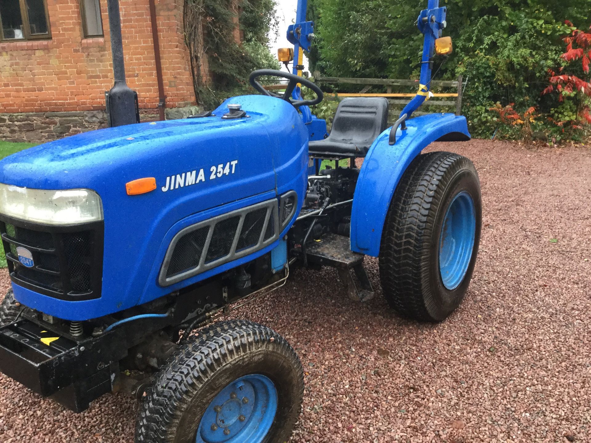 Jinna 254T Compact Tractor