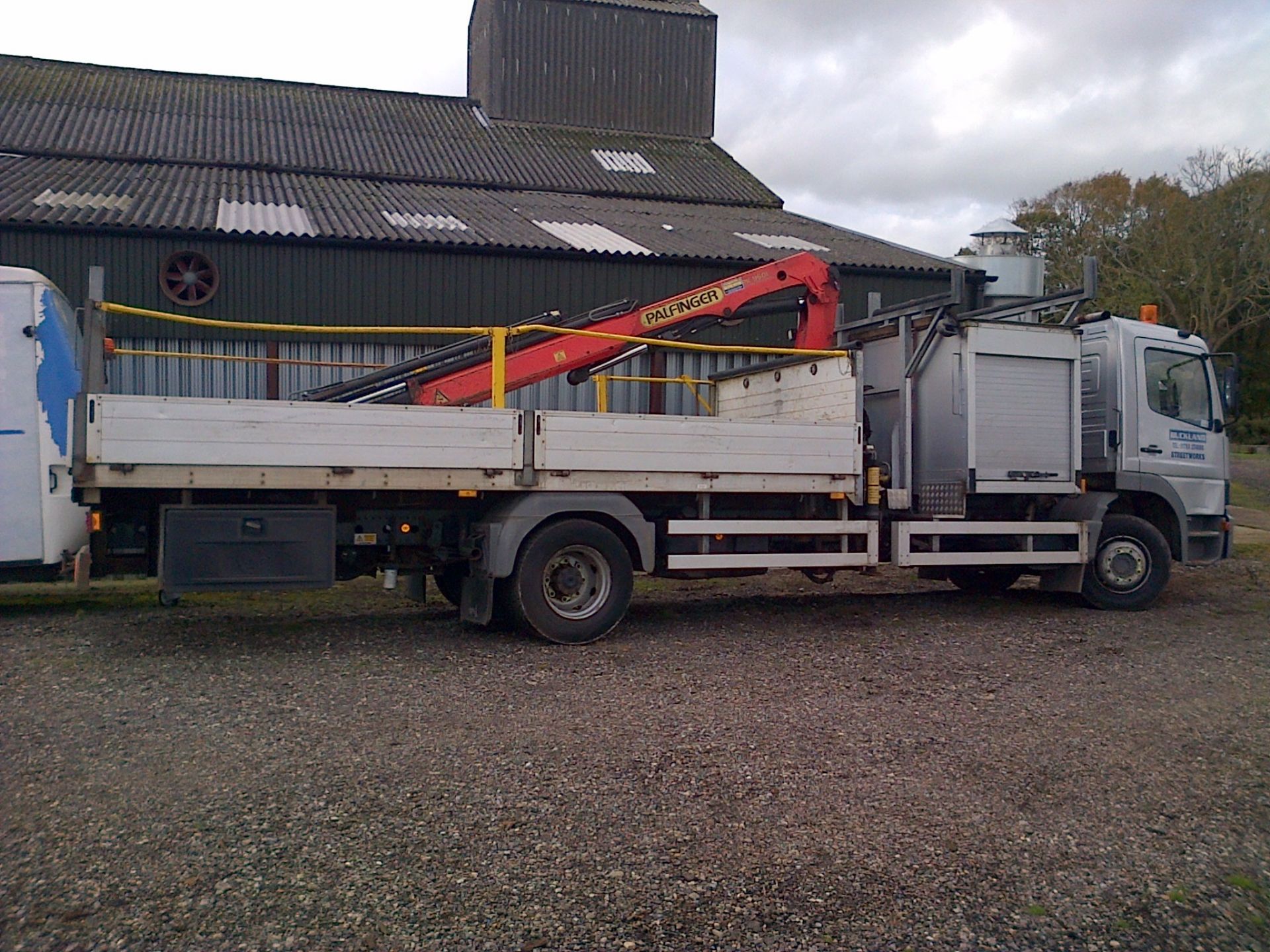 2004 Mercedes Drop Side Lorry With Palfinger Crane.
