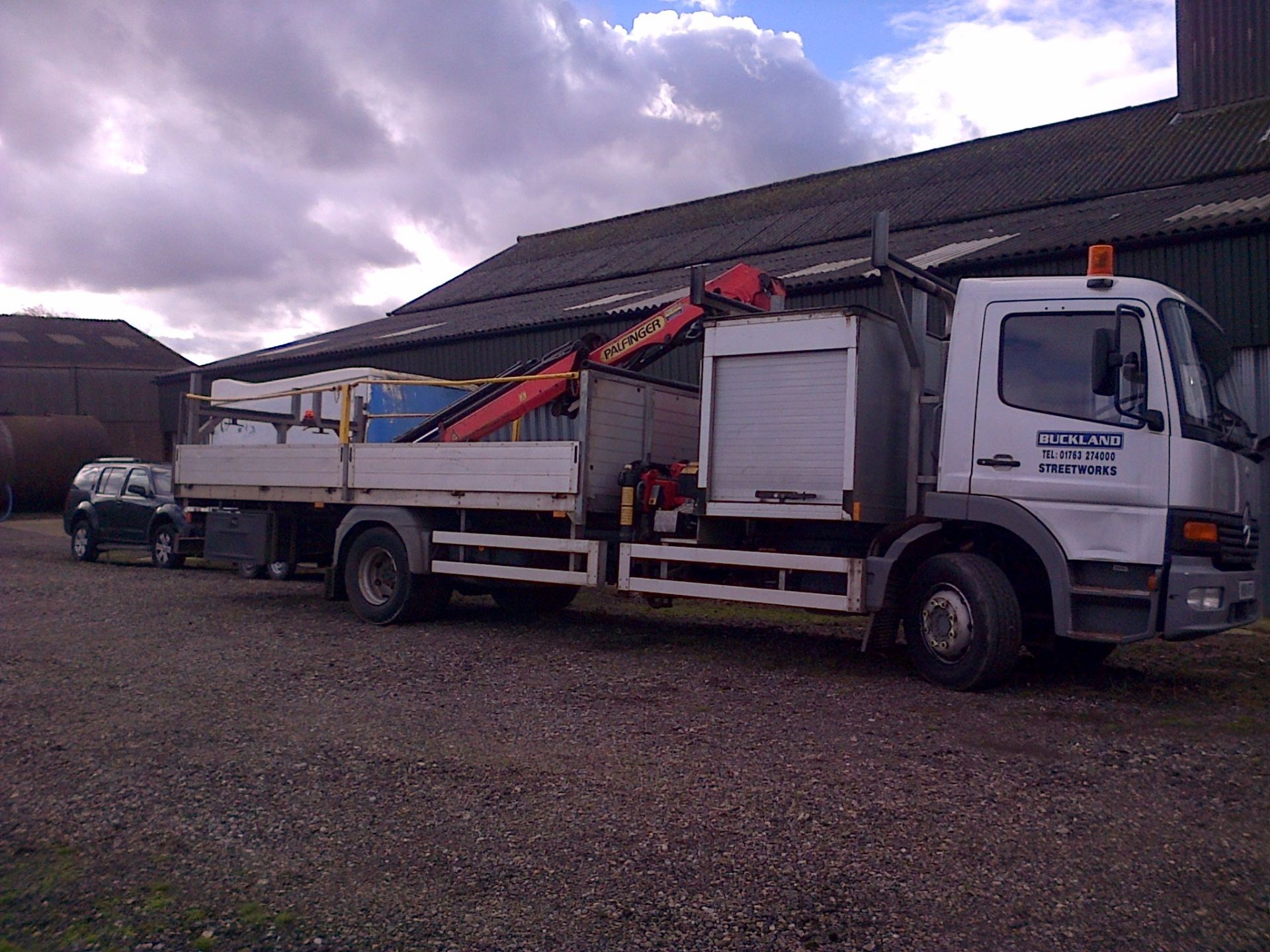 2004 Mercedes Drop Side Lorry With Palfinger Crane. - Image 8 of 14