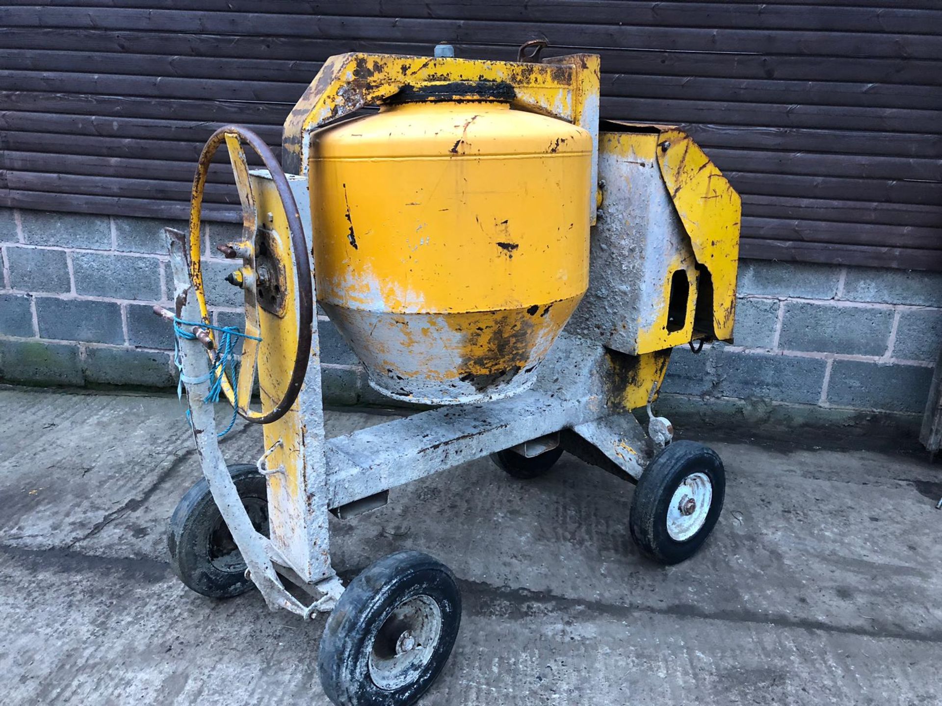 Winget 100T Yanmar Diesel Cement Mixer