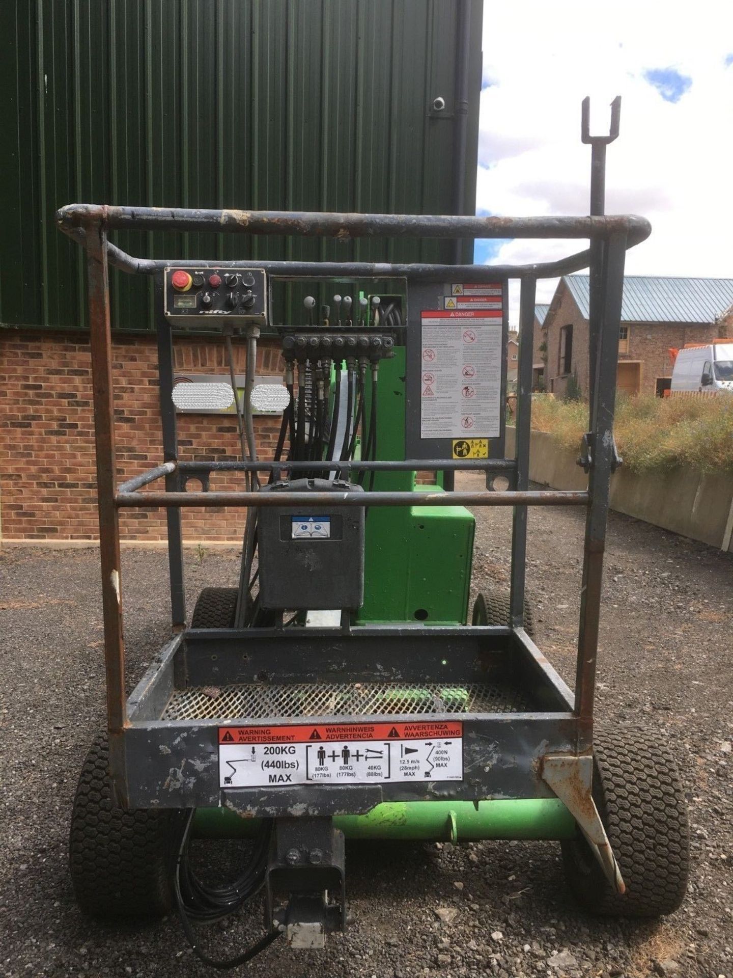 *RESERVE LOWERED 04/04/19* Niftylift HR12 Diesel Access Genie Platform Cherry Picker. - Image 6 of 11