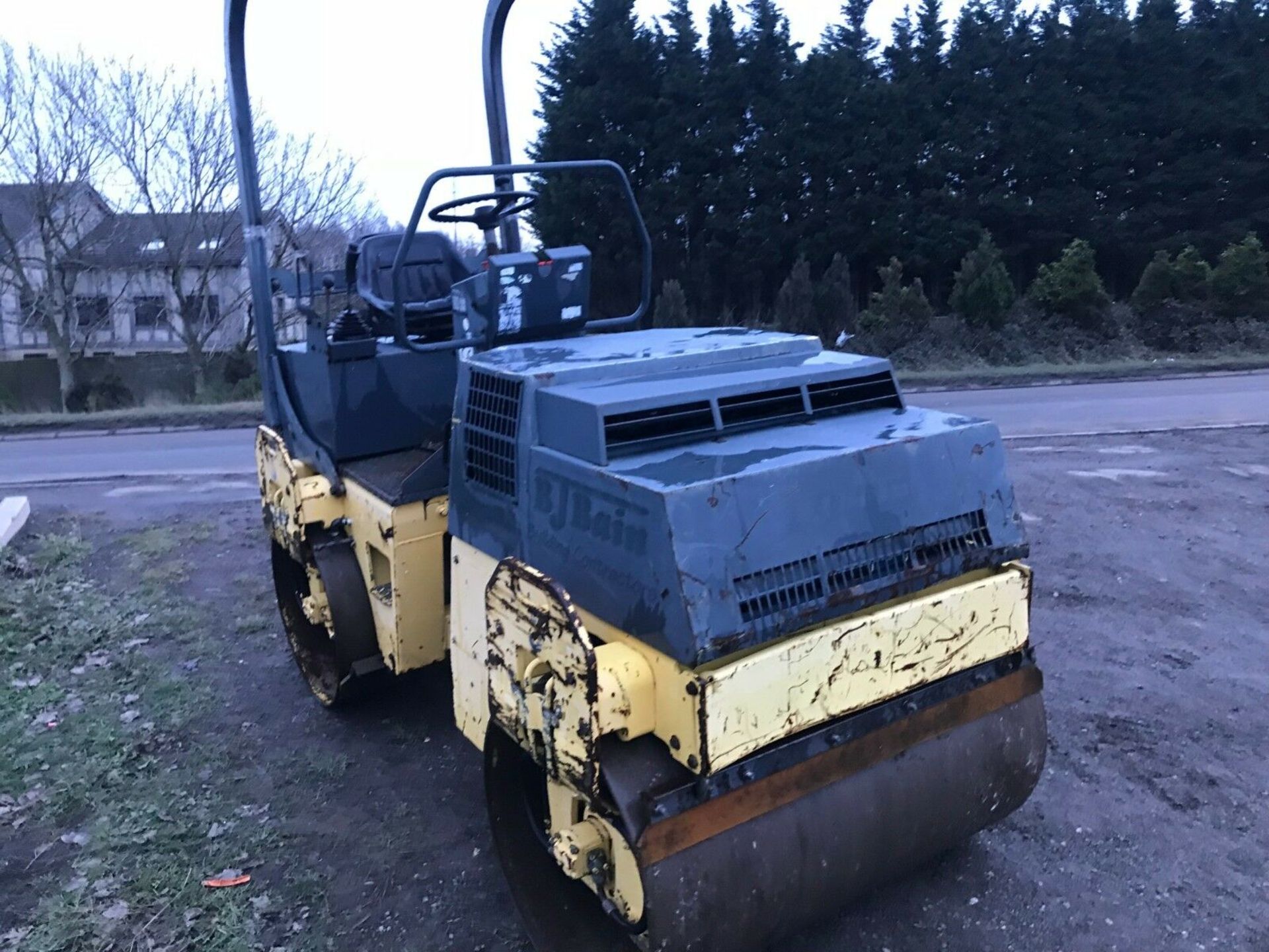 BOMAG 120 TWIN DRUM VIBRATING BENFORD TEREX JCB DIGGER / EXCAVATOR - Image 2 of 8