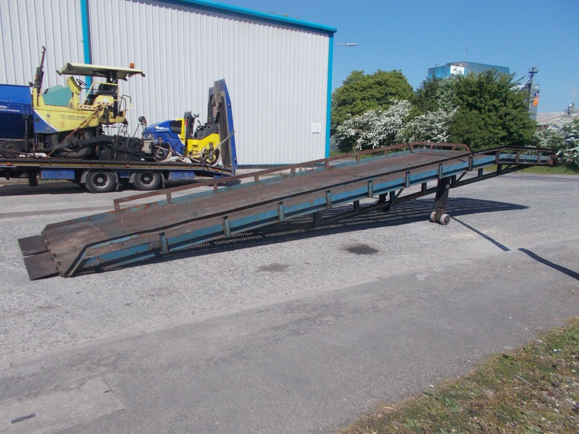 LOT WITHDRAWN loading ramp container ramps dock forklift yard mobile - Image 2 of 7