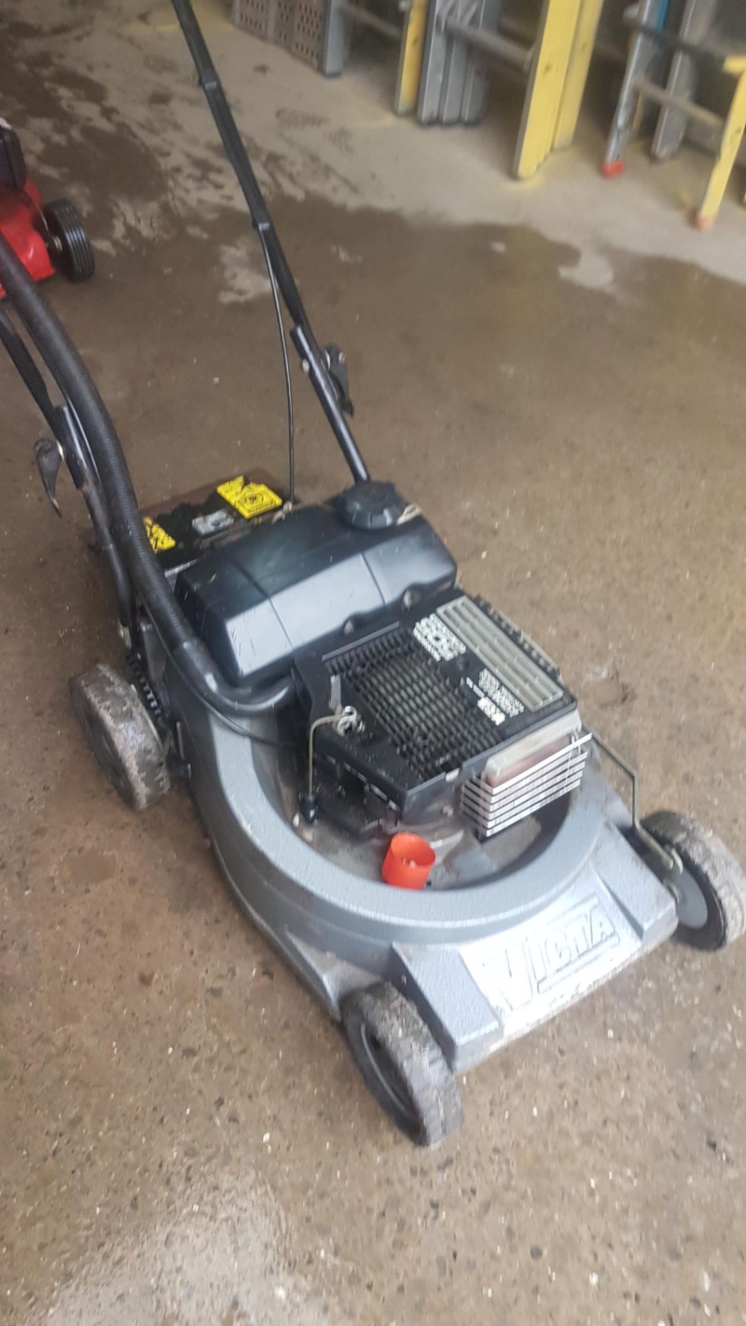 Victa Professional 505 Lawn Mower