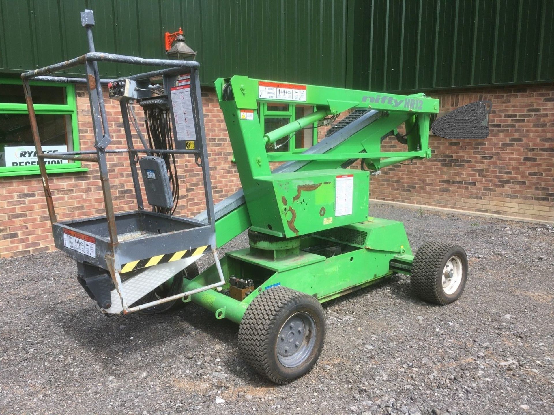 *RESERVE LOWERED 04/04/19* Niftylift HR12 Diesel Access Genie Platform Cherry Picker.