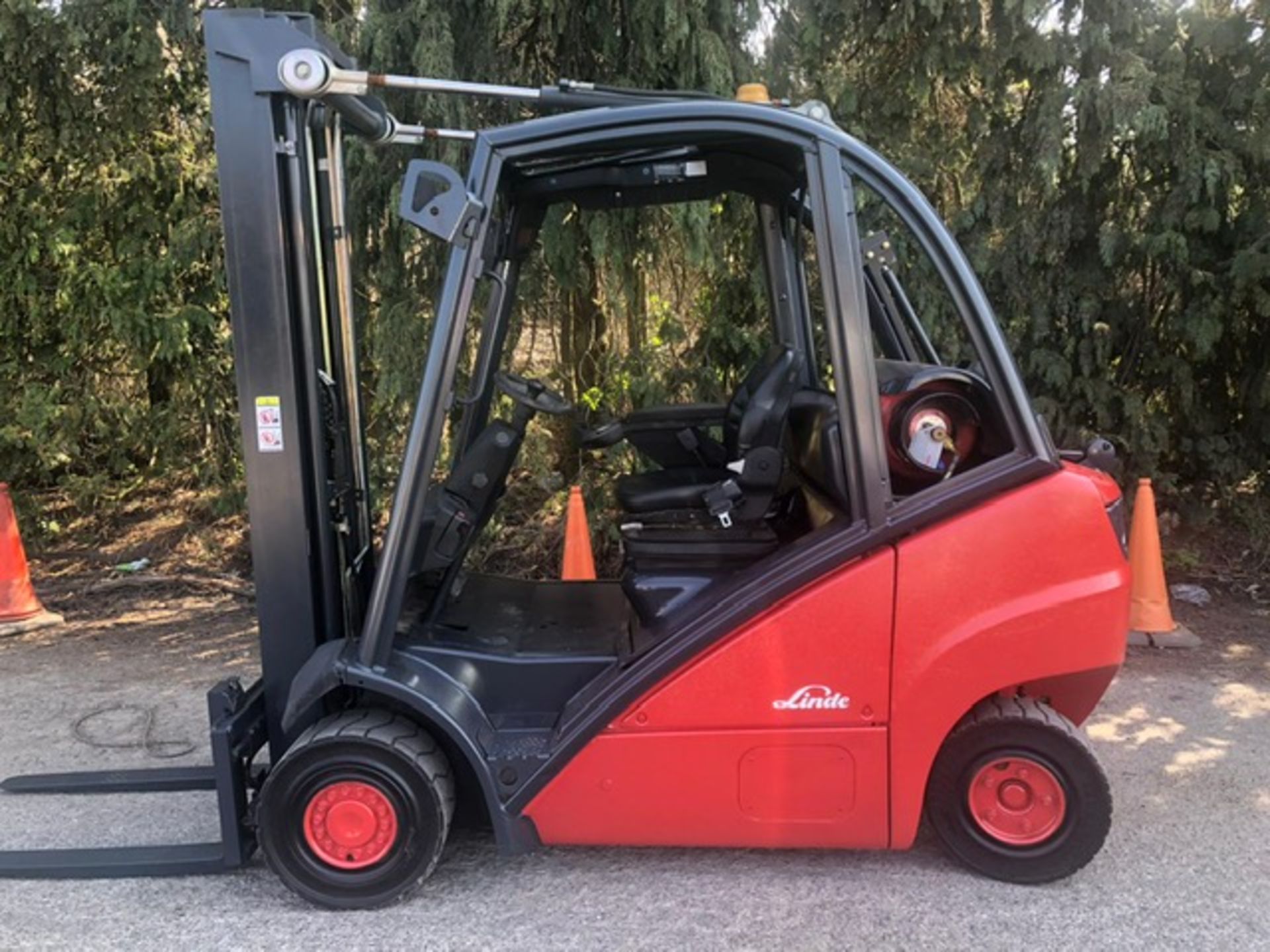 Linde 2.0 Tonne LPG Forklift.