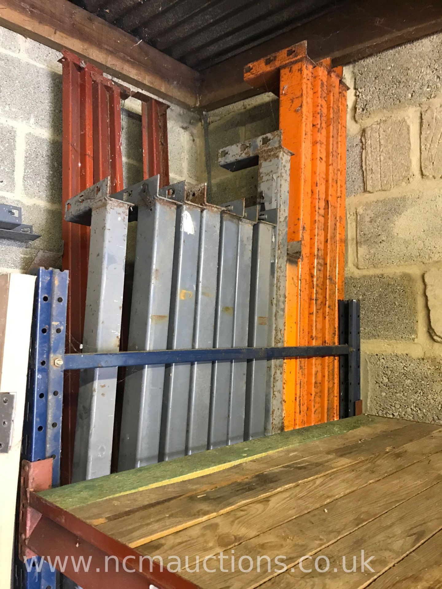 ** NO RESERVE **Heavy Duty Racking Beams