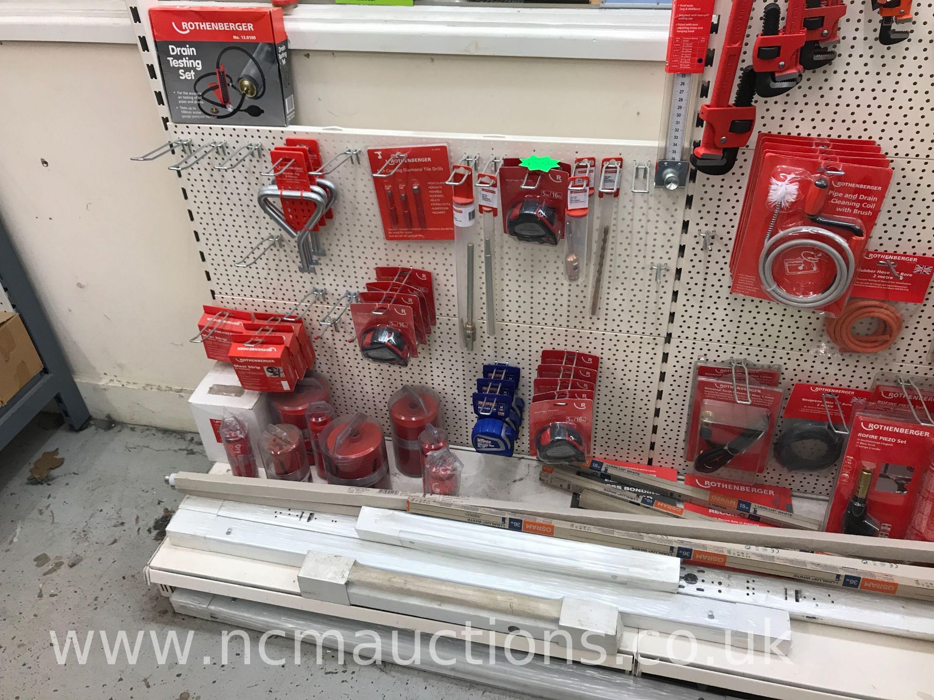 Display rack plus tools - Image 4 of 4