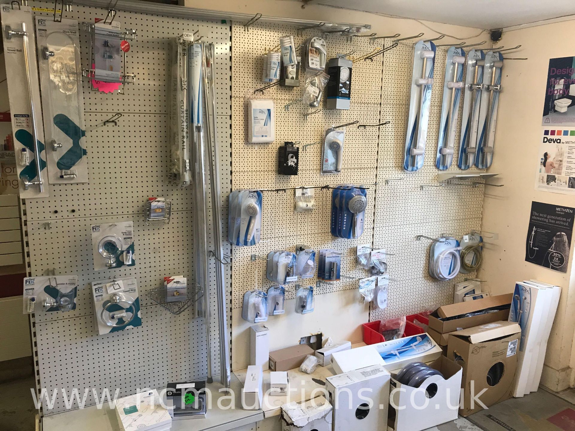 Display rack plus mixture of shower fittings