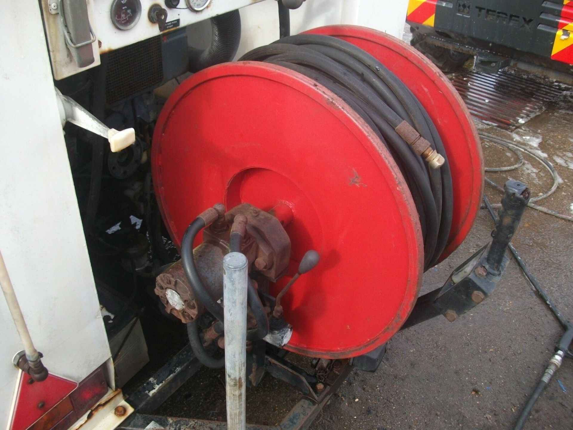 Hydraulic Driven Hose Reel For Pressure Washer / Jetter - Image 2 of 3