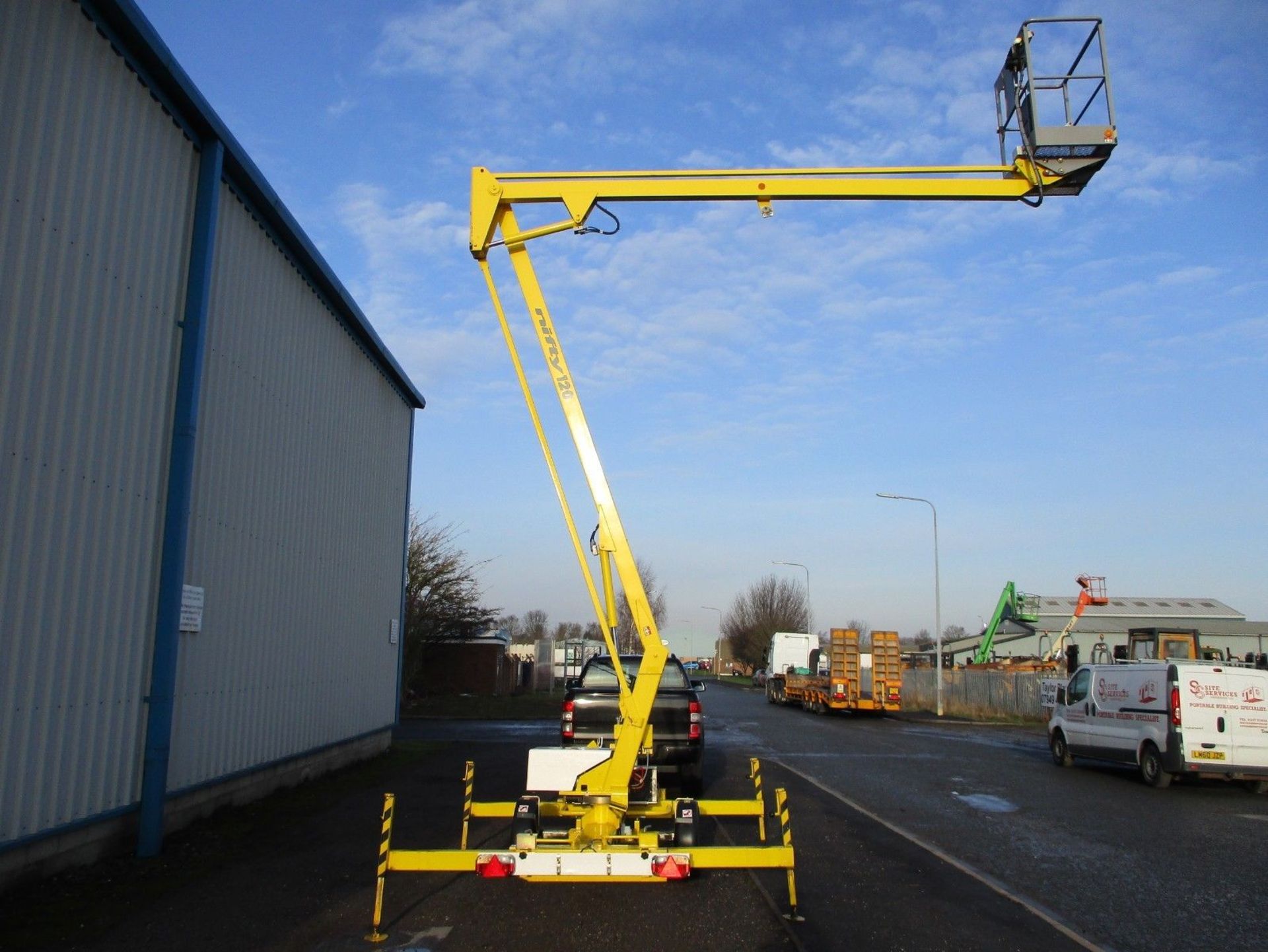 Niftylift 120 Cherry Picker - Image 3 of 11