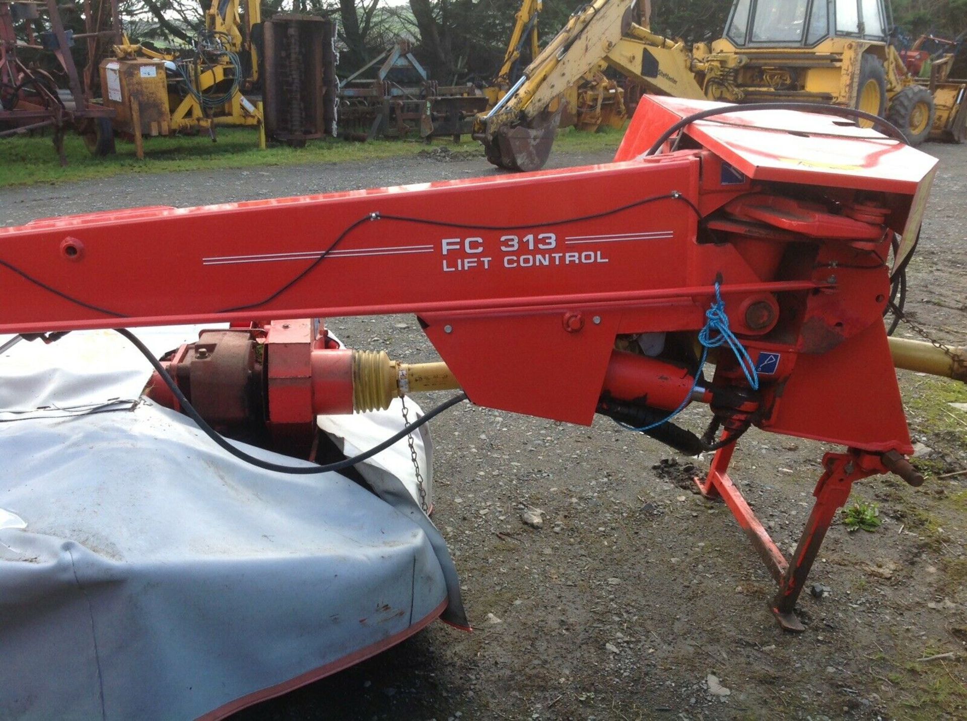 LOT WITHDRAWN | Kuhn 10ft Mower - Image 4 of 7