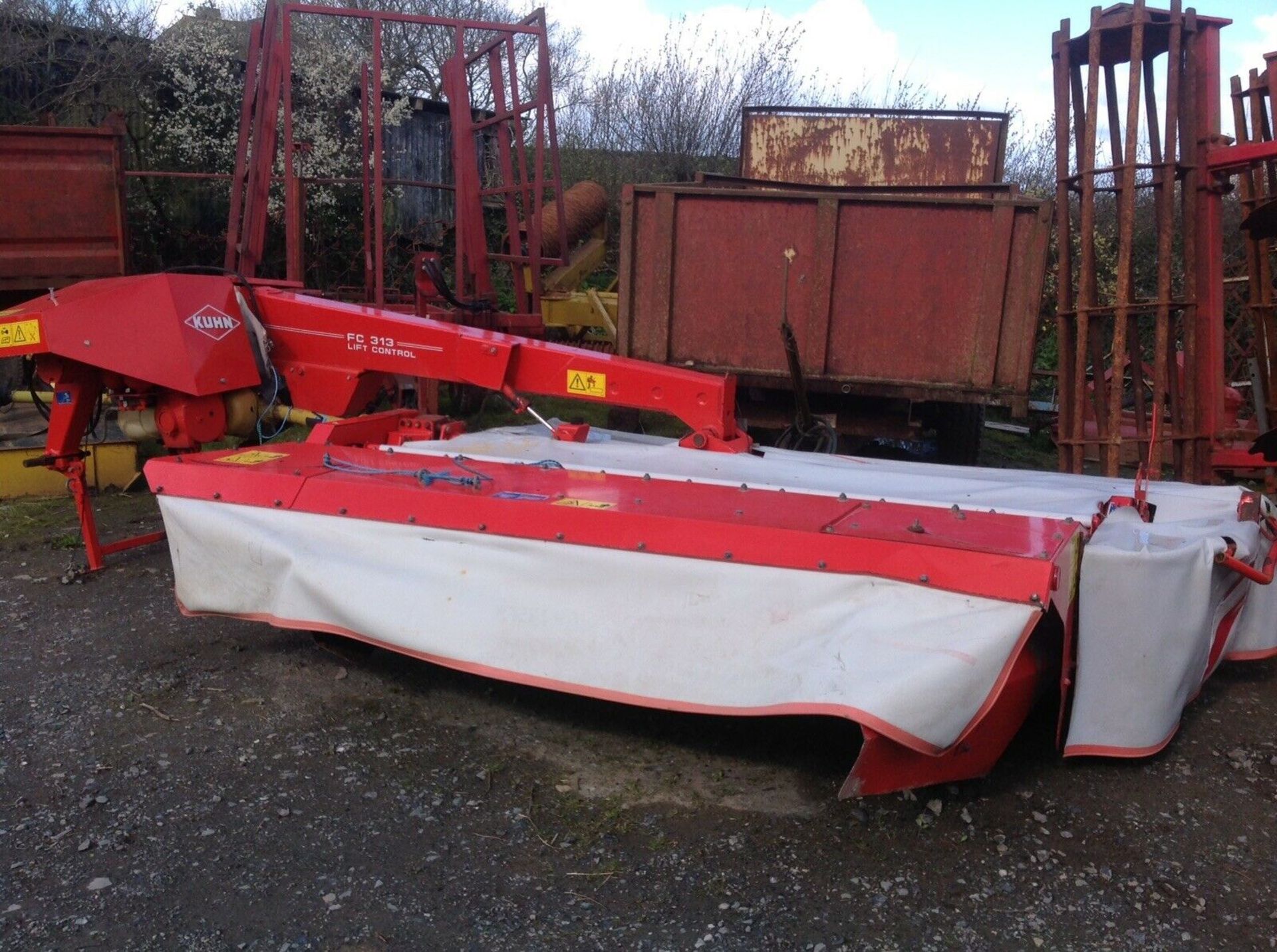 LOT WITHDRAWN | Kuhn 10ft Mower - Image 2 of 7