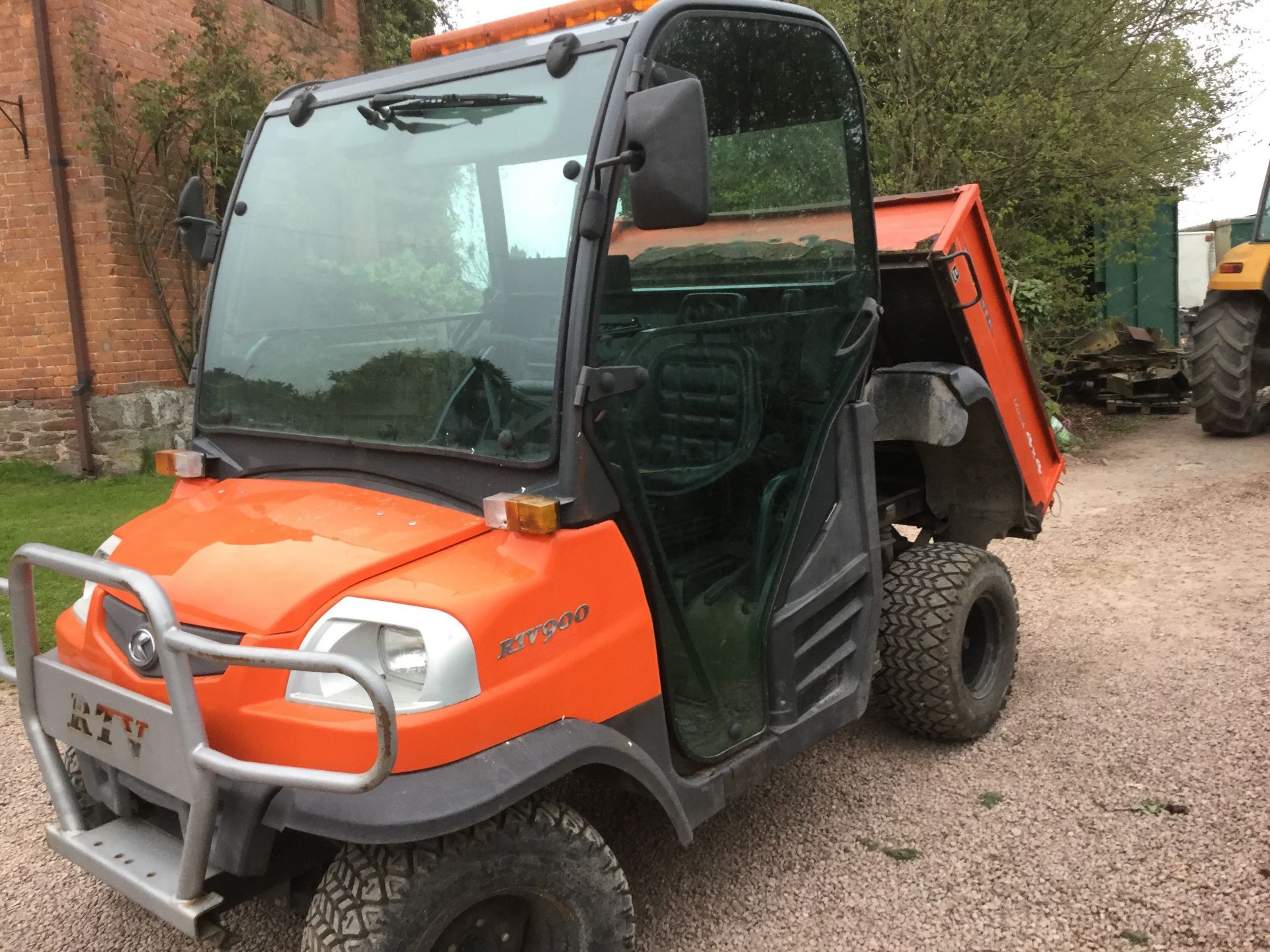 Kubota RTV With Tipping Back - Image 2 of 7