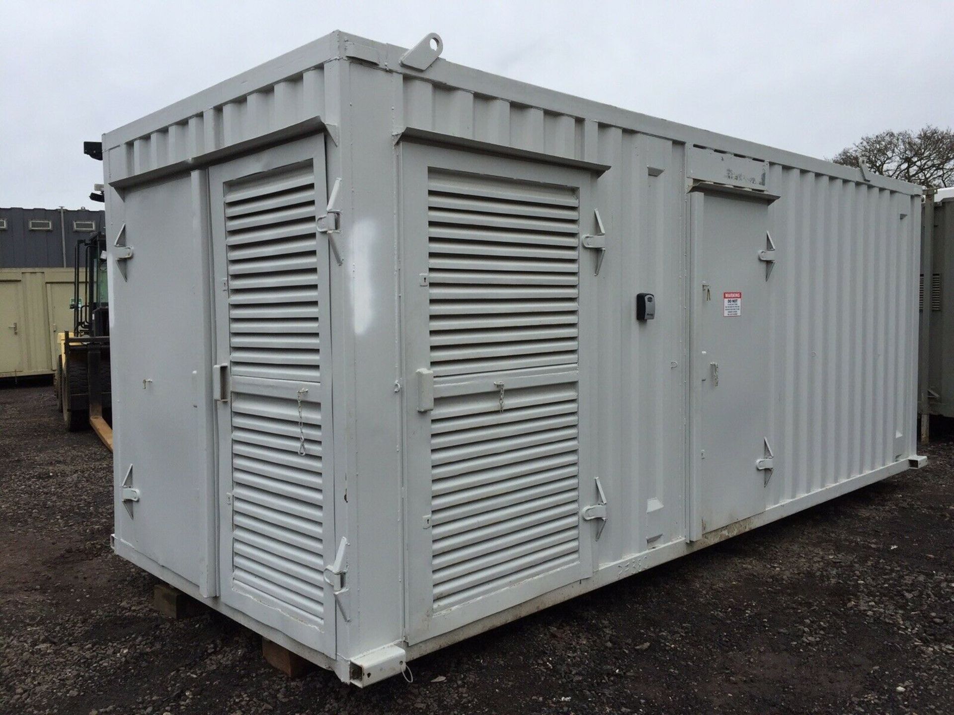 Office Portable Site Cabin Welfare Unit With Toilet Generator 20ft