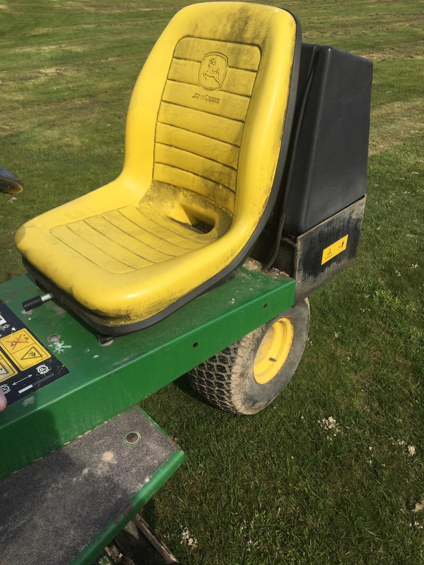 John Deer 2653A Cylinder Mower - Image 3 of 11