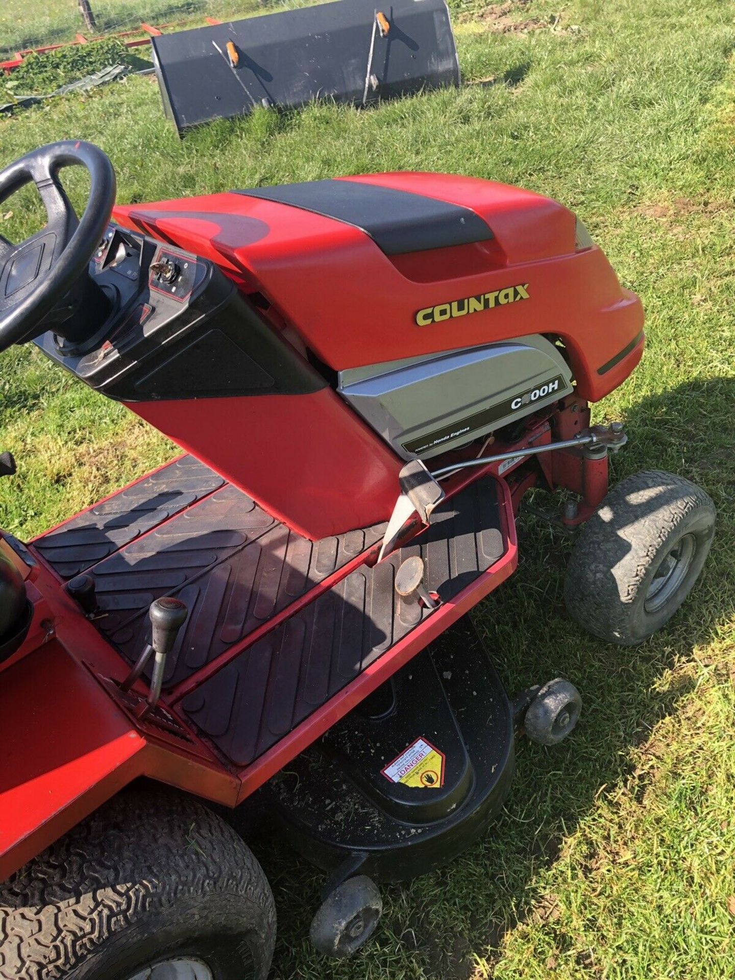 LOT WITHDRAWN Countax C800H Ride On Lawn Mower - Image 7 of 8