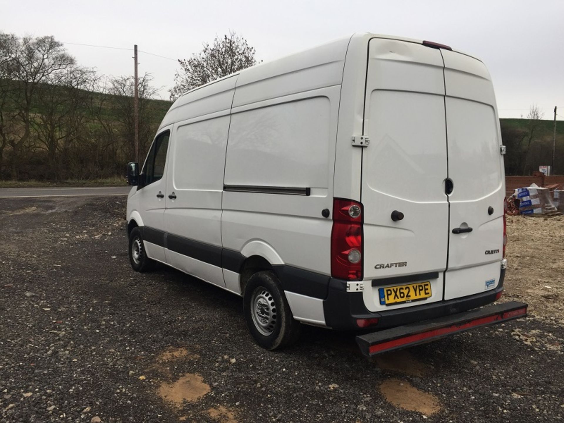 Volkswagen Crafter TDI - Image 4 of 16