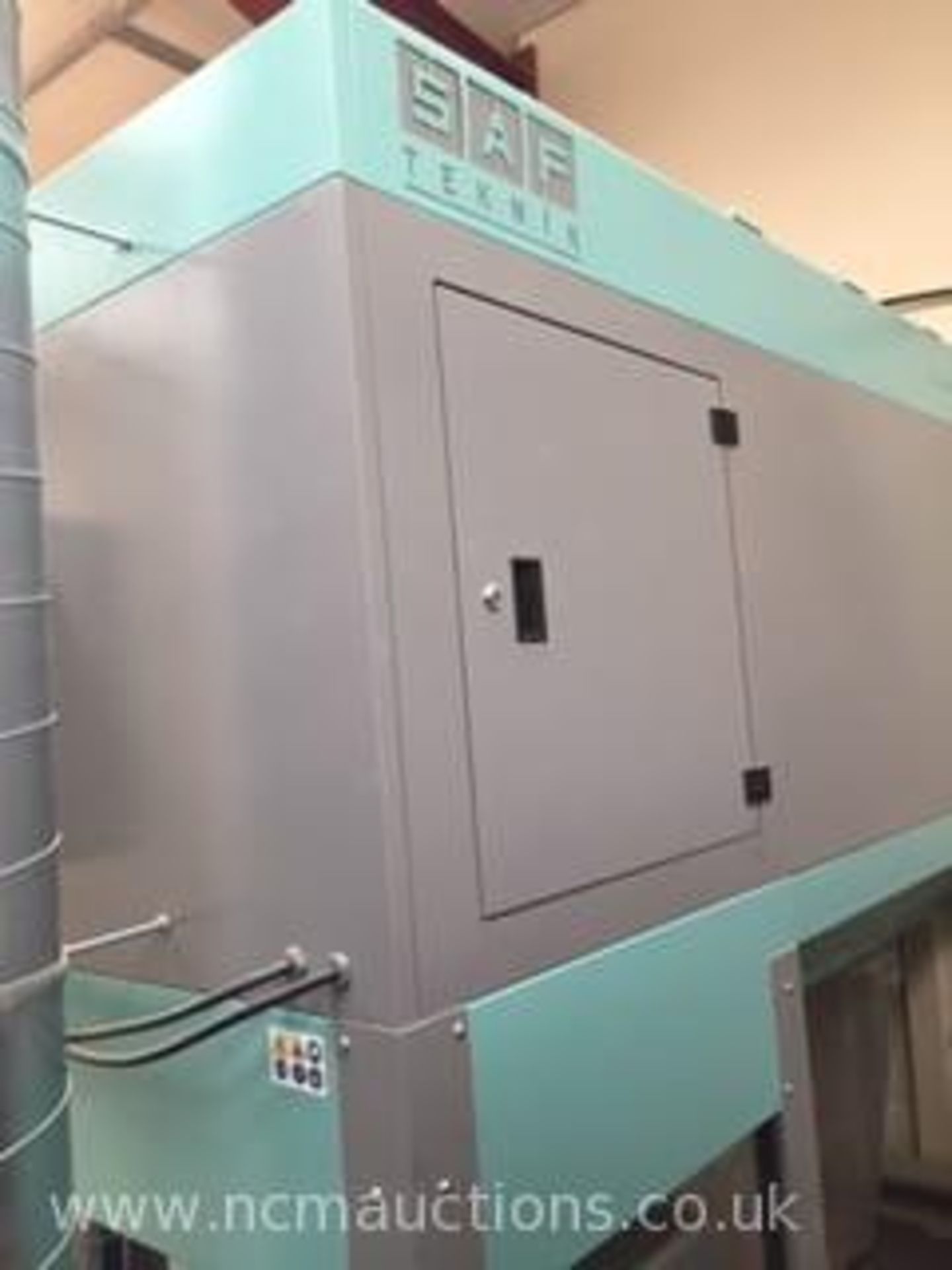 2018 AES Extreme line 1325 CNC & 2018 SAF dust extraction system safety barriers. - Image 14 of 15